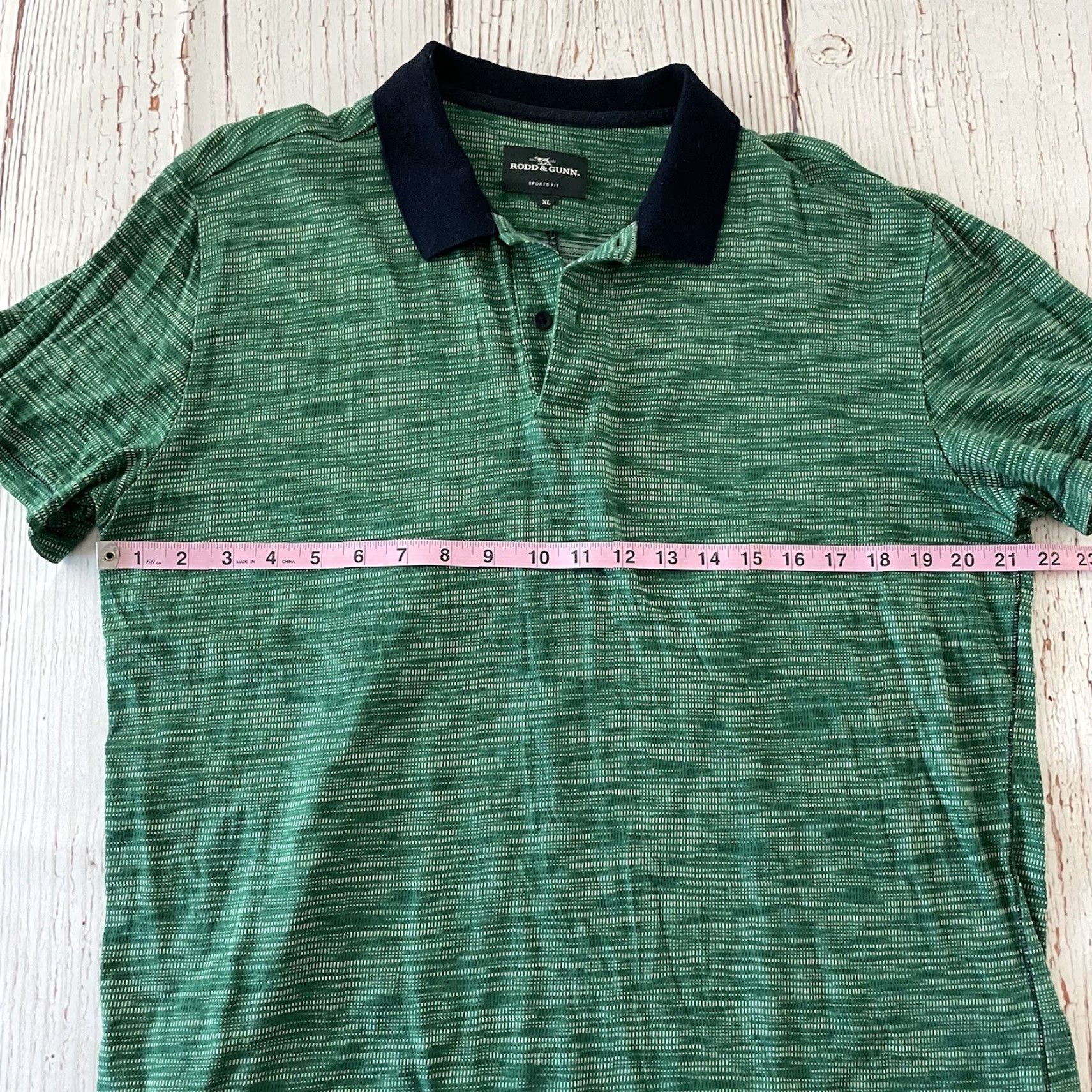 Rodd & Gunn Rodd & Gunn Sports Fit Short Sleeve Button Front Polo Shirt Mens XL Green Shirt Mens XL Green Sports Button-Up Cotton Polo Size US XL / EU 56 / 4 - 3 Thumbnail