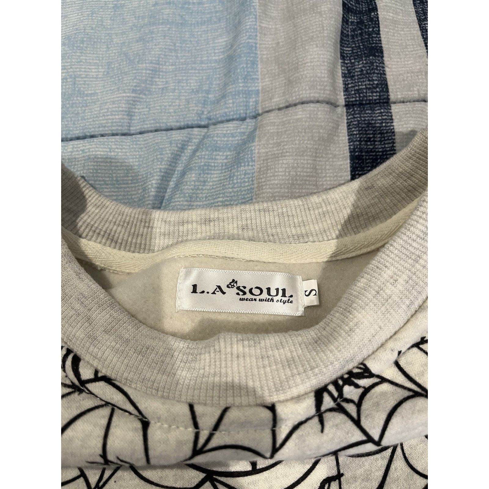 Other LA Soul Women’s S Spider Crew Neck Sweatshirt, Gray & Black Size XL / US 12-14 / IT 48-50 - 7 Thumbnail