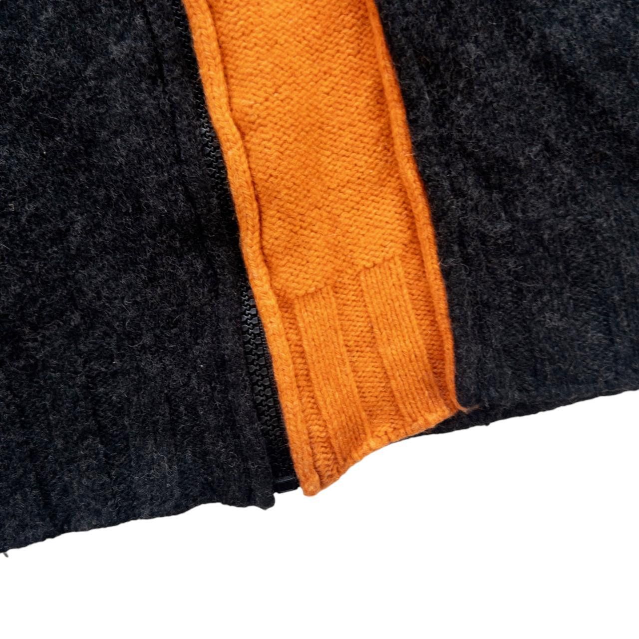Moschino Vintage Moschino Jeans Knit Zip Up Jumper Size L Size US L / EU 52-54 / 3 - 7 Thumbnail