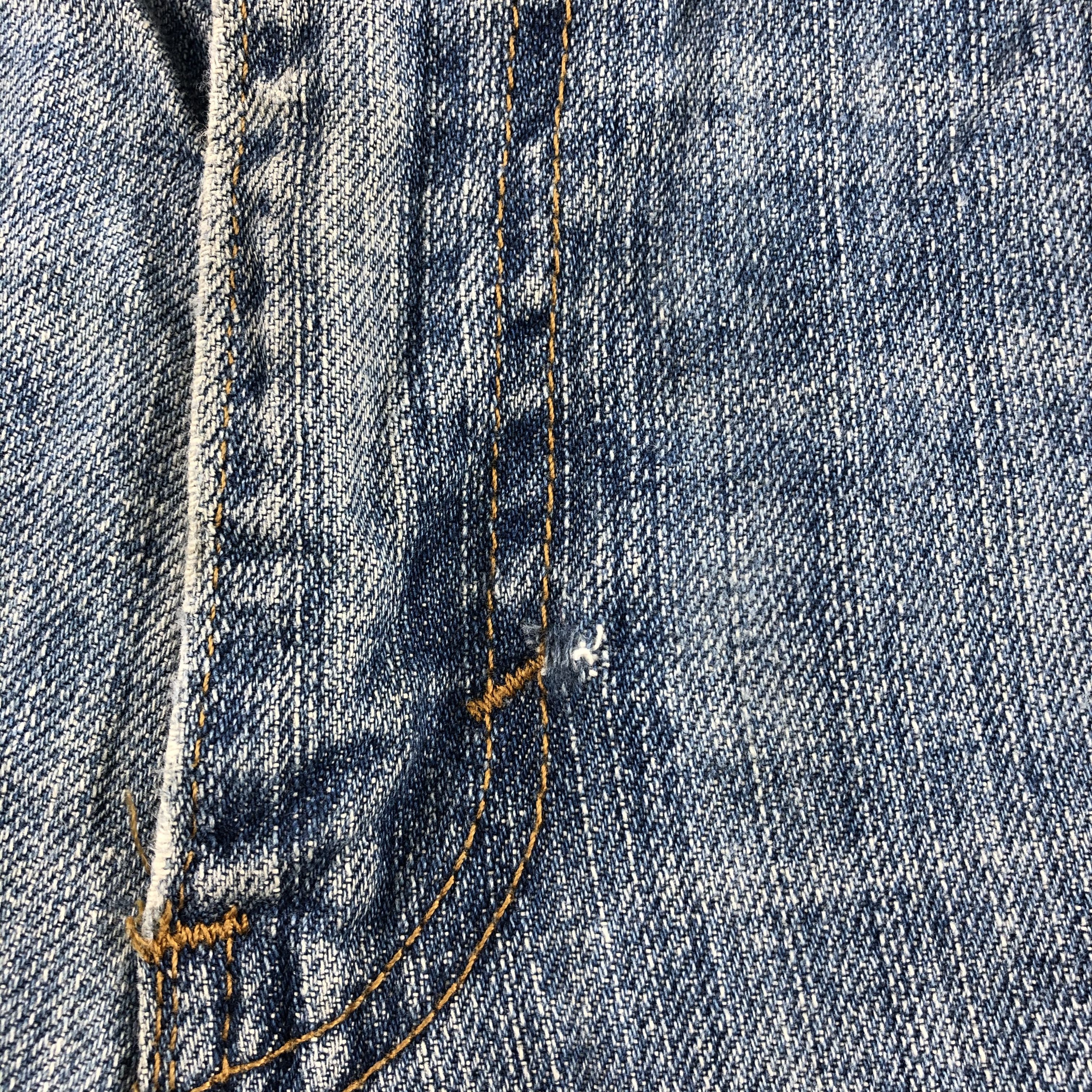 Levi's Vintage Light Wash Levis 527 Jeans-J1672 Size US 35 - 8 Thumbnail
