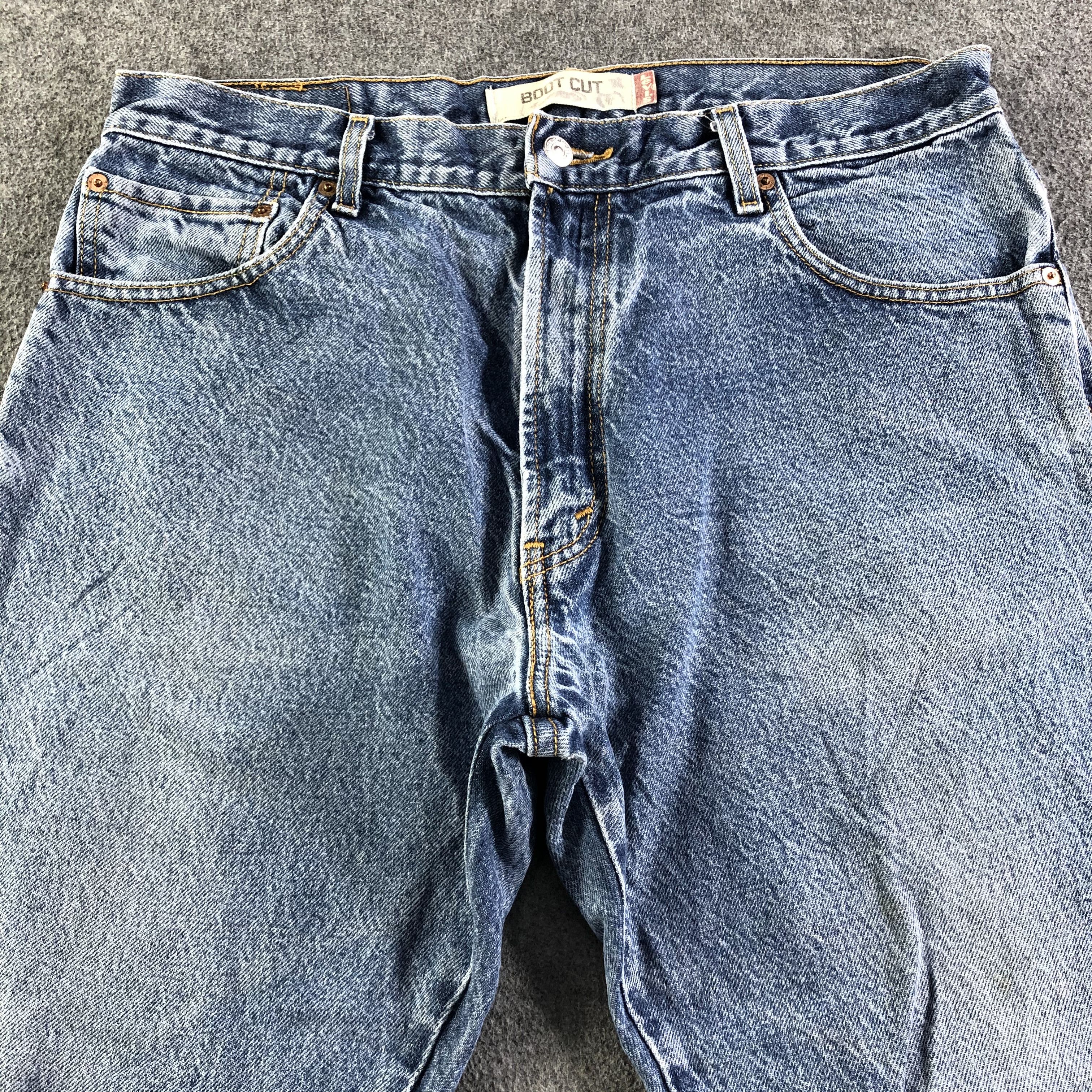 Levi's Vintage Blue Wash Levis 517 Flare Jeans-J3160 Size US 35 - 3 Thumbnail