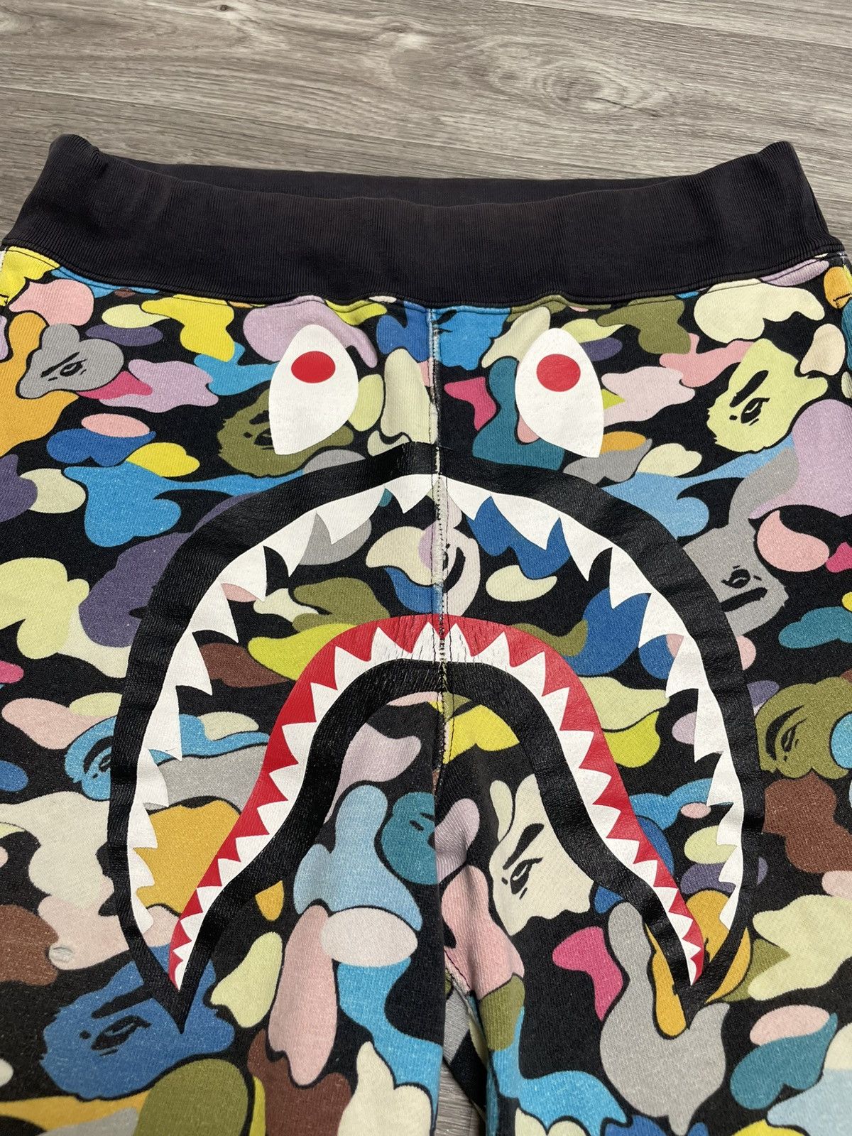 Bape Bape Multi Camo Shark Sweat Shorts SS18 Size US 30 / EU 46 - 5 Thumbnail