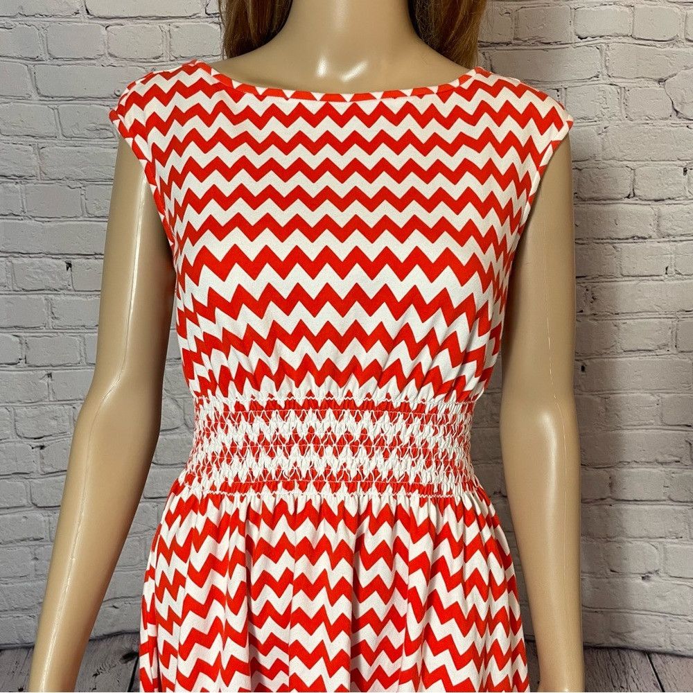 Kate Spade Kate Spade Red Chevron Cotton Sleeveless Dress Size XS Size XS / US 0-2 / IT 36-38 - 2 Thumbnail