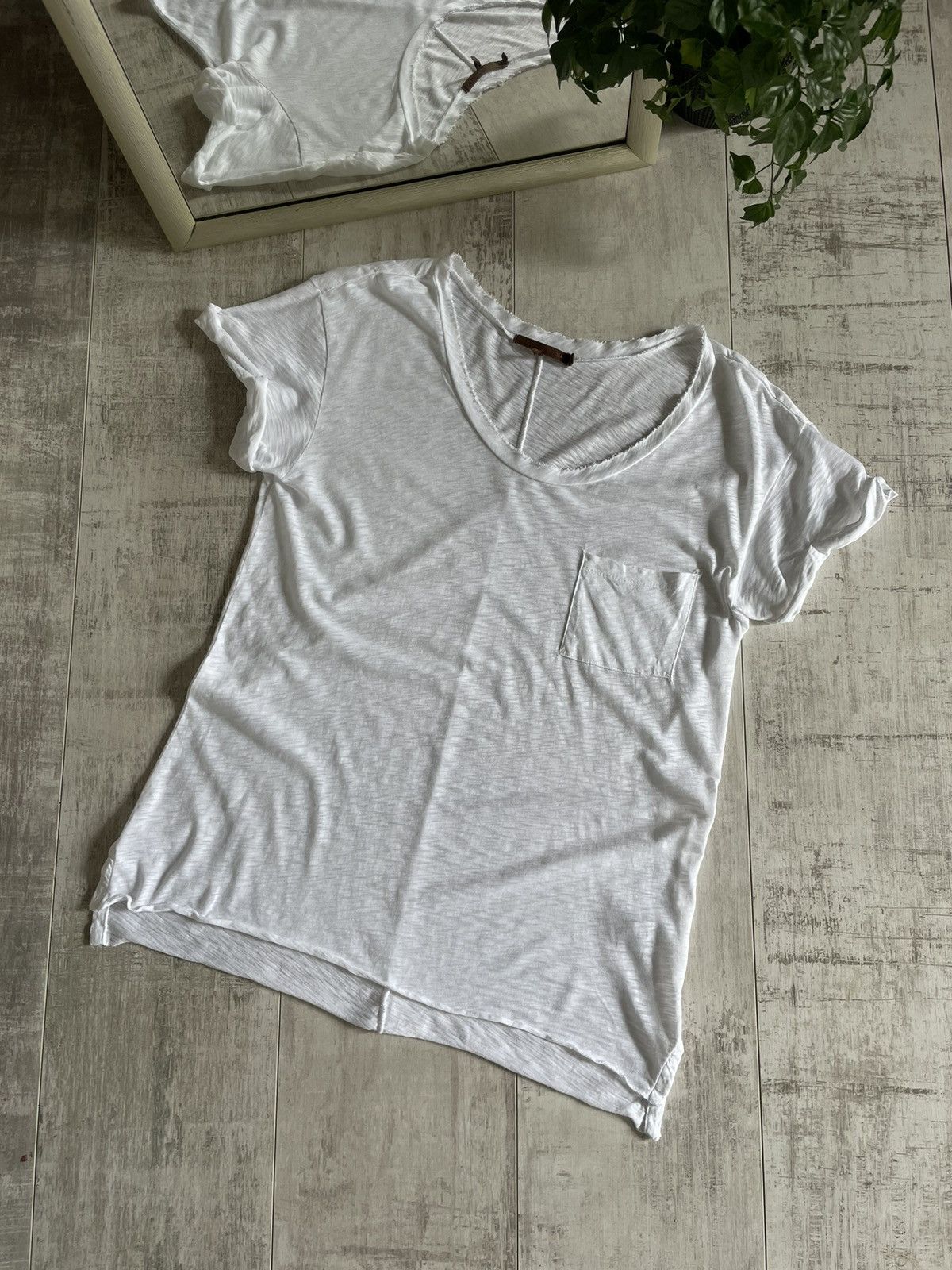 Rag & Bone Rag & Bone Distressed White Vintage T-Shirt Size M / US 6-8 / IT 42-44 - 1 Thumbnail