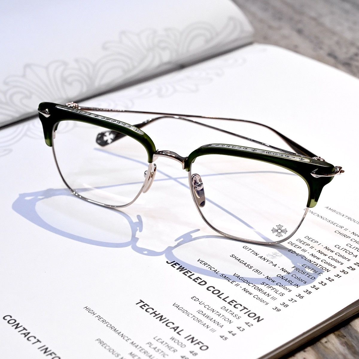 Chrome Hearts CHROME HEARTS SLUNTRADICTION MATTE DARK OLIVE/ GOLD PLATED GLASSES GLASSES Size ONE SIZE - 11 Thumbnail
