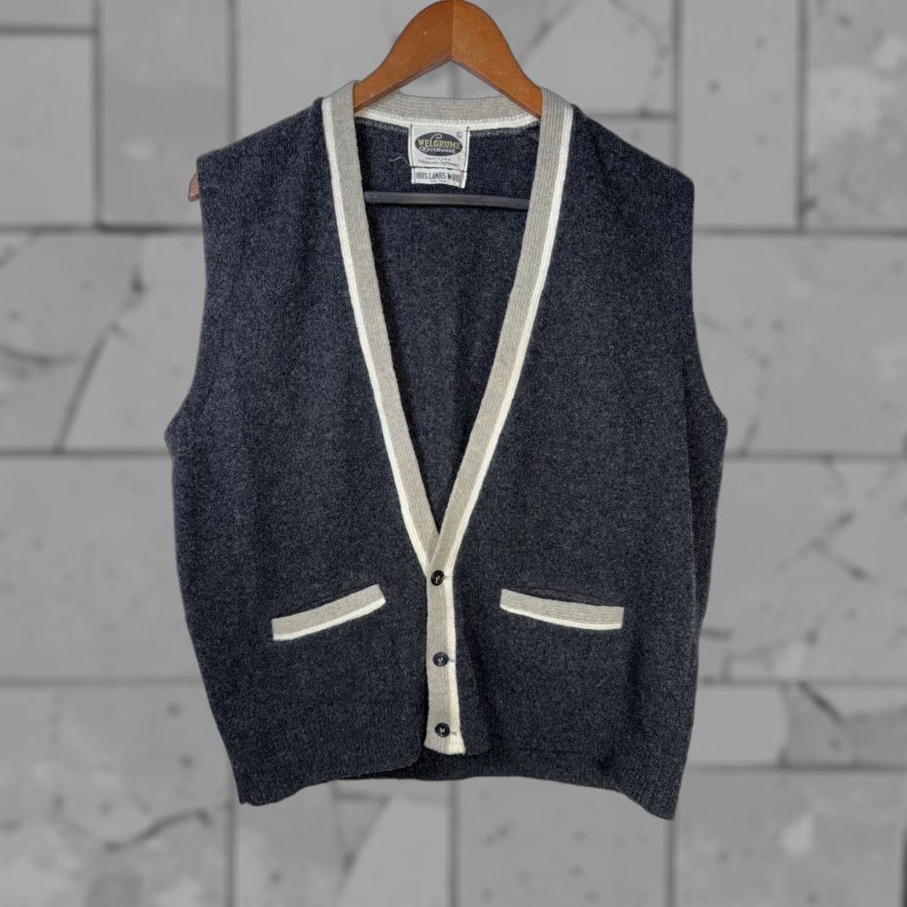 Vintage VTG Welgrume LAMBS Wool Knit Sweater SWEATER VEST CARDIGAN USA Mens L Gray 1960s Grunge Size US L / EU 52-54 / 3 - 1 Thumbnail