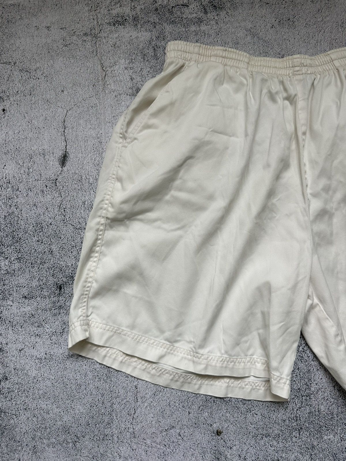 Nike Vintage Nike Court Shorts Baggy Fit Logo Size US 34 / EU 50 - 5 Thumbnail