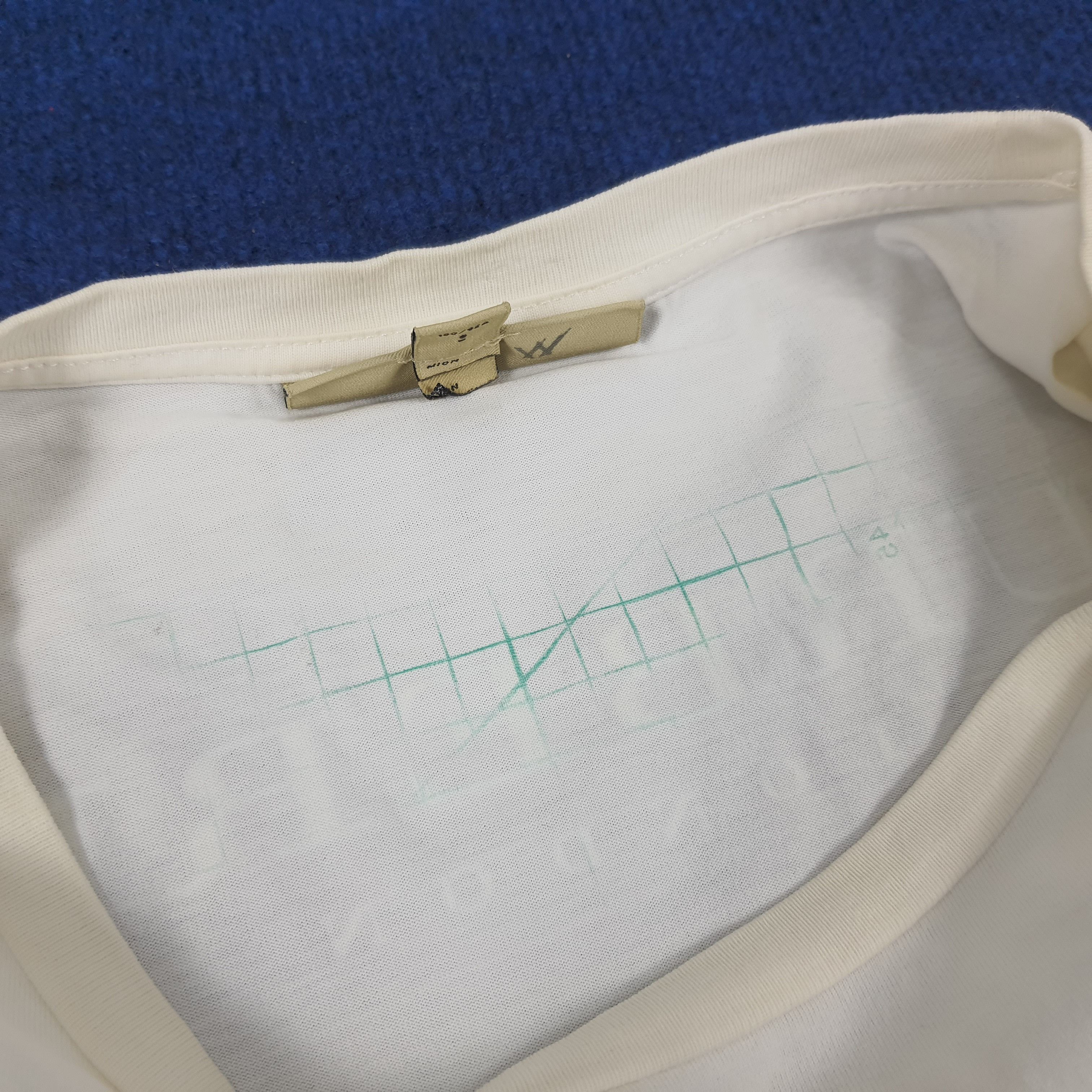 Burberry × Vintage Vintage Burberry London Custom Logo T-shirt Size US M / EU 48-50 / 2 - 8 Thumbnail