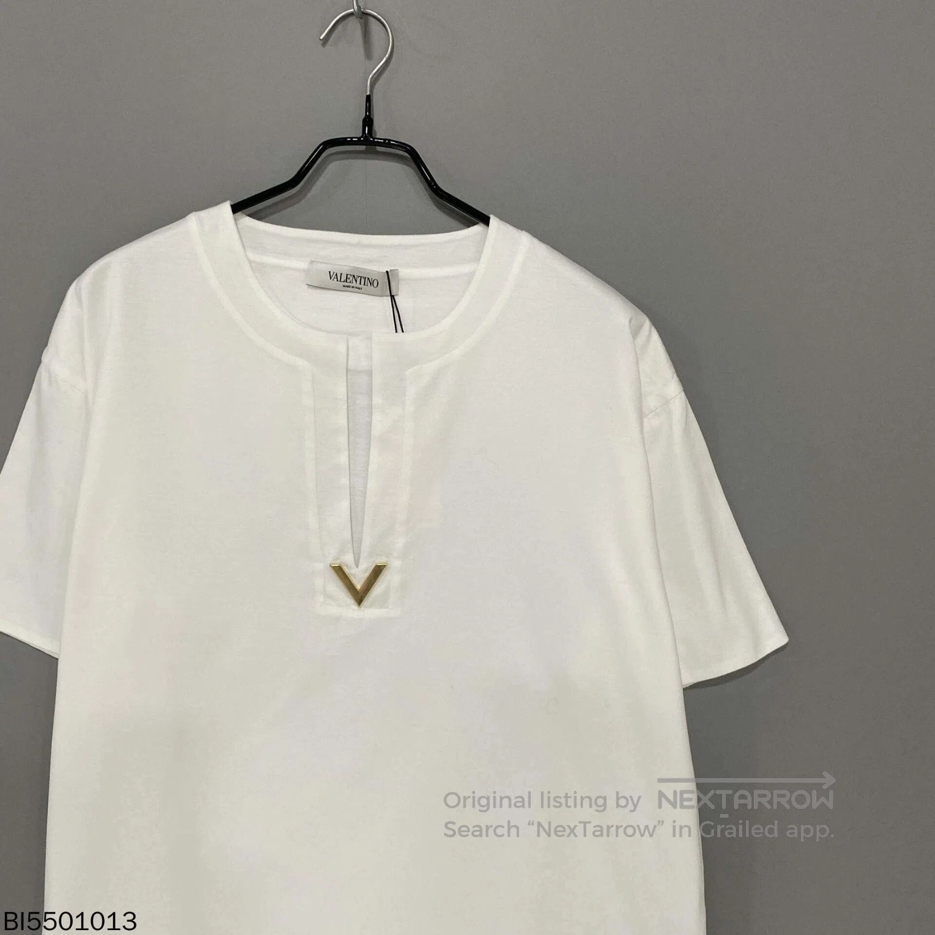 Valentino Valentino Deep V Gold Button Short Sleeve. Size XS / US 0-2 / IT 36-38 - 2 Thumbnail