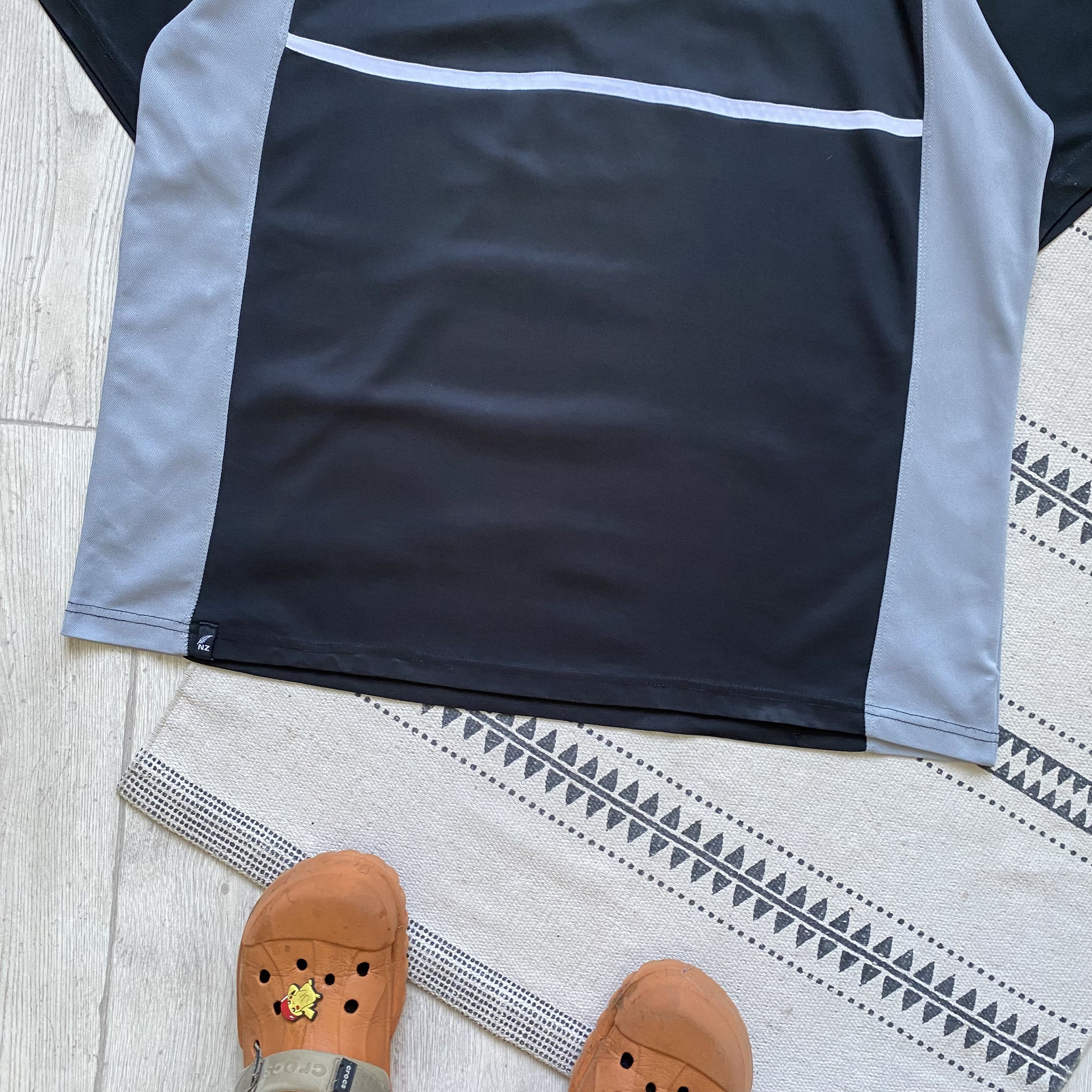 All Blacks 🏈 Vintage ALL Black New Zealand polos jersey rugby team Size US XL / EU 56 / 4 - 3 Thumbnail