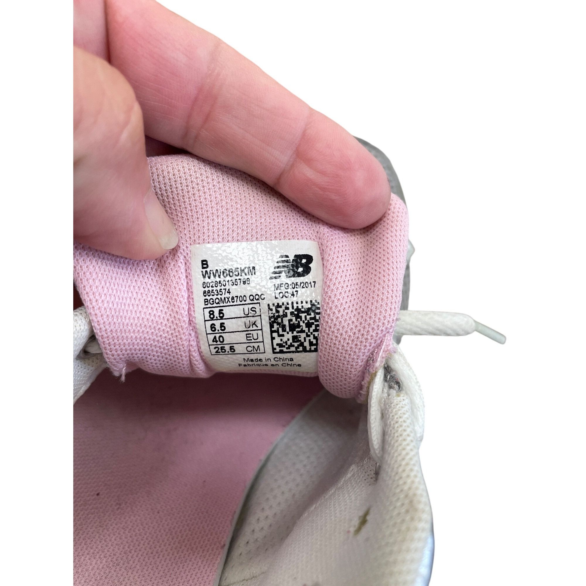 New Balance New Balance 665 Womens Gray Pink Sneakers Size 8.5 SKU 8536 Size US 8.5 / IT 38.5 - 10 Thumbnail