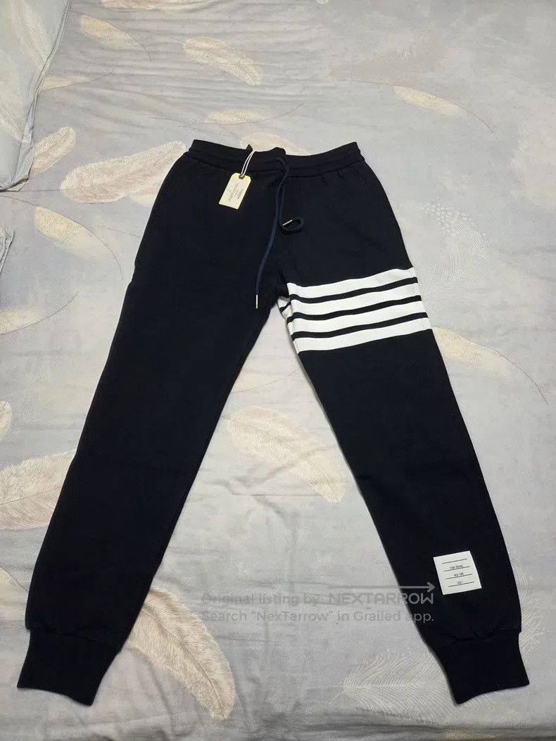 Thom Browne Thom Browne size1 Drawstring Knit Navy Sweatpants Size US 28 / EU 44 - 1 Thumbnail