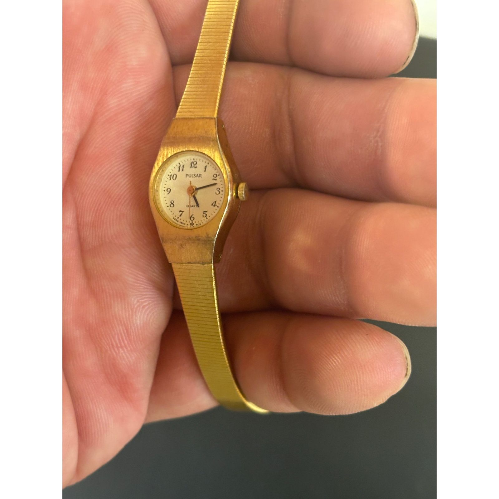 Pulsar Vintage Pulsar V233-0390 Gold Tone Womens Watch! New Battery Size ONE SIZE - 3 Thumbnail