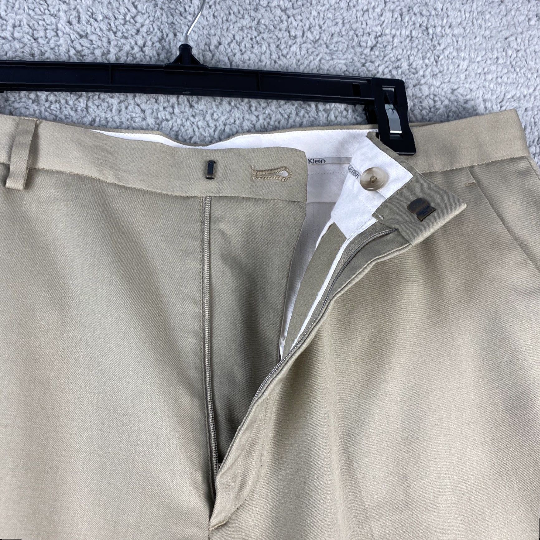 Calvin Klein Calvin Klein Dress Pants Men’s Size 36W x 29” Wool Blend Tan Beige Regular Fit Trousers 38-41 Formal Business Casual Pants Size US 36 / EU 52 - 4 Thumbnail