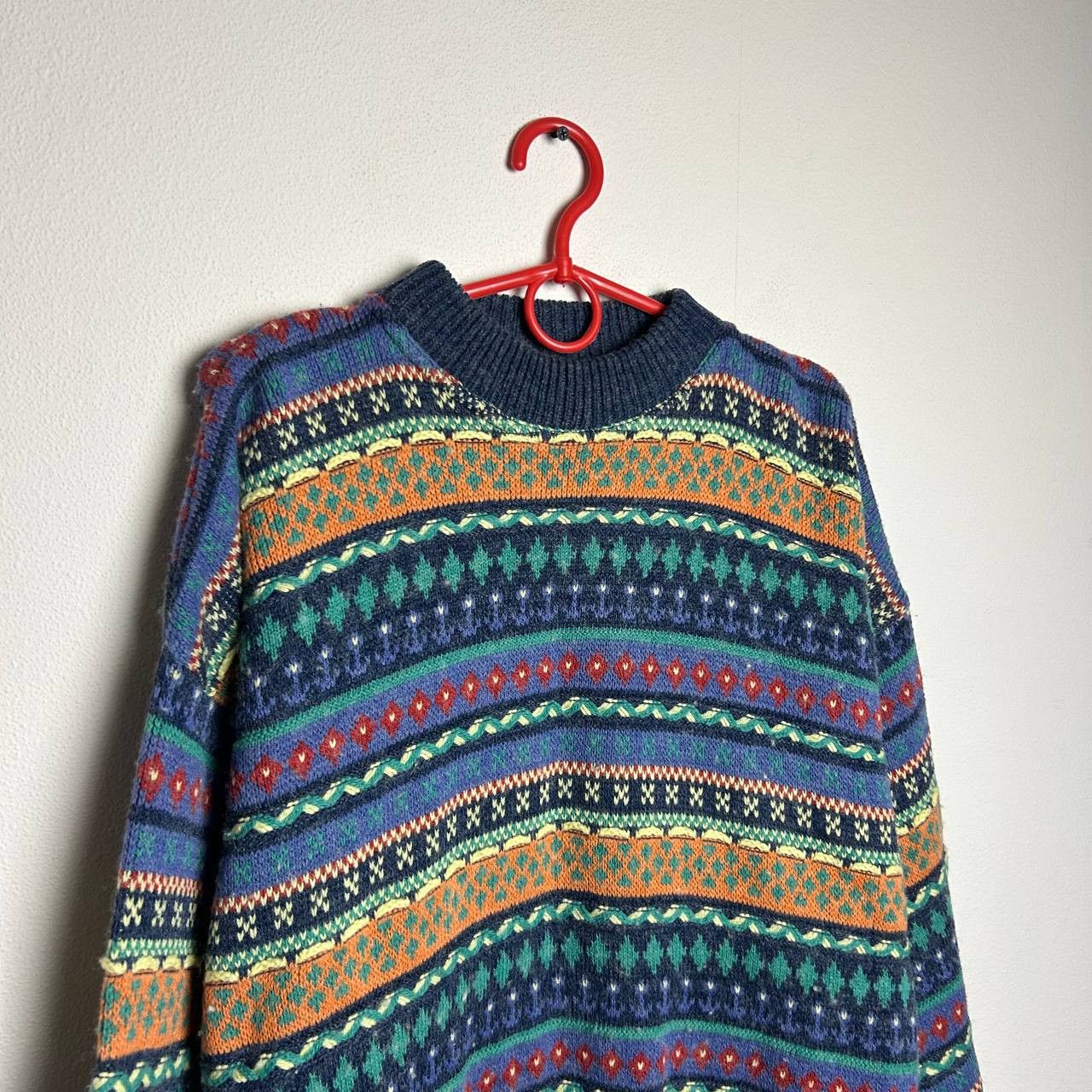 Vintage Vintage Ireland Made In Italy 90s Coogi style rare sweater Size US L / EU 52-54 / 3 - 2 Thumbnail