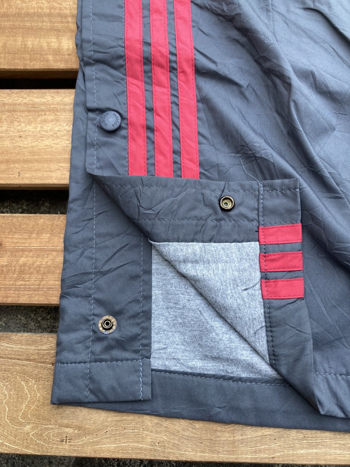 Vintage Vintage OG Adidas Snap Button Unisex Baggy Wide Track Pants Size US 32 / EU 48 - 8 Thumbnail