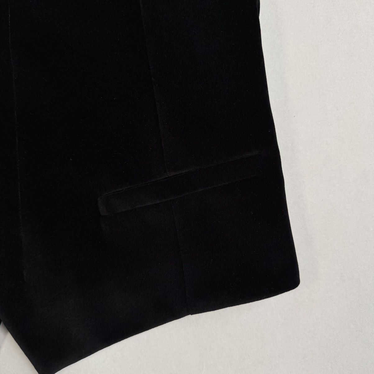 Prada Prada SS22 Logo Velour Vest Size US S / EU 44-46 / 1 - 6 Thumbnail