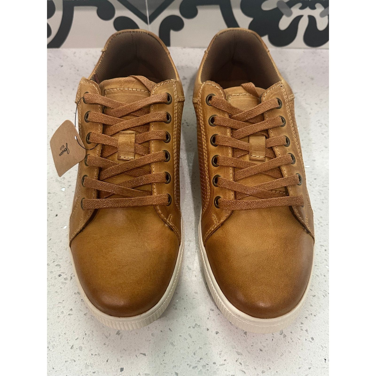 Other Jonsen Milan Men's Tan Leather Fashion Sneakers Size 8 Size US 8 / EU 41 - 1 Thumbnail