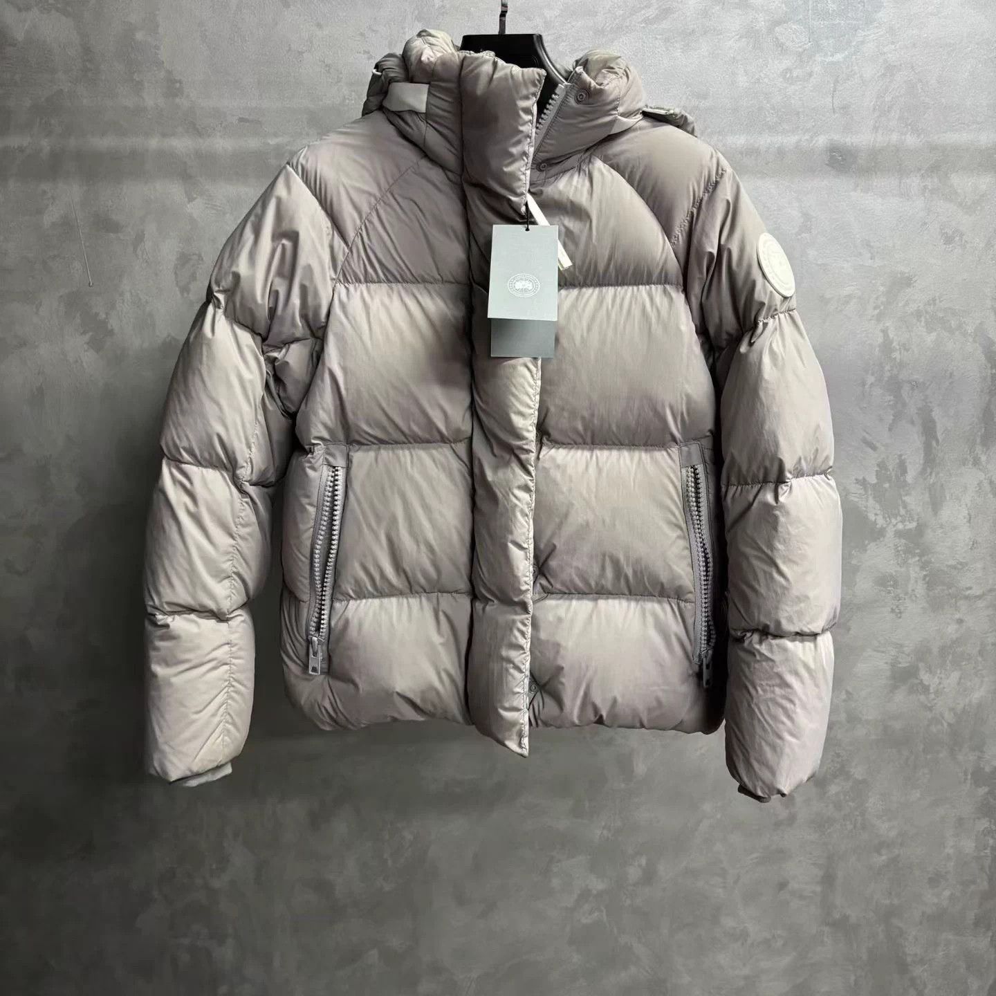 Canada Goose Canada Goose Moonlight Grey New Short Puffer Coat S Size S / US 4 / IT 40 - 1 Thumbnail