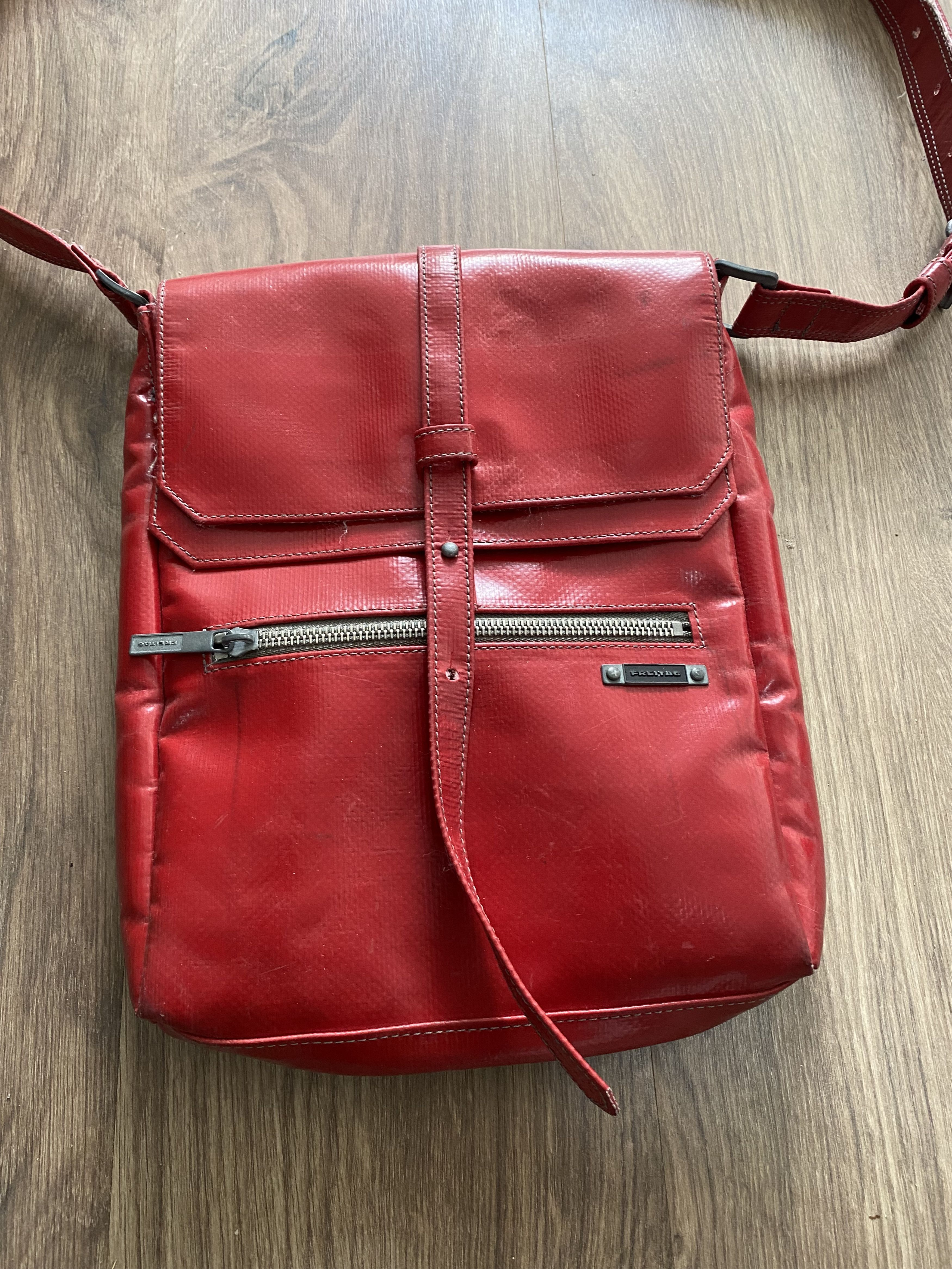 Freitag RARE Freitag R517 Hermitz Messenger bag | Grailed