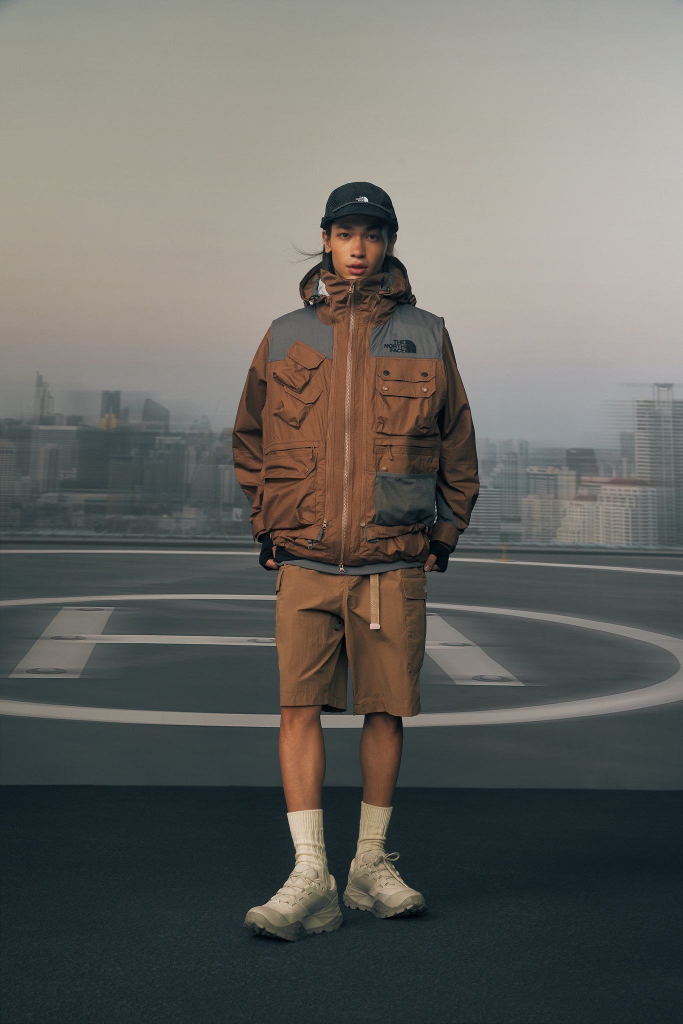 Kazuki Kuraishi × The North Face Urban Exploration KAZUKI OUTDOOR 2 IN 1 Fishing Jacket Size US M / EU 48-50 / 2 - 6 Thumbnail