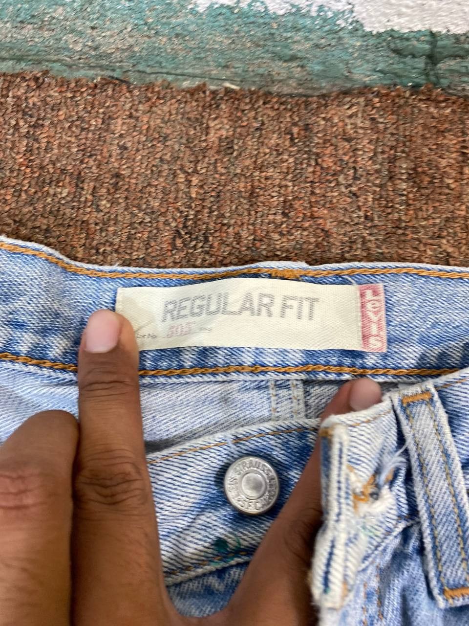Levi's vintage levis 505 regular fit distressed denim Size US 33 - 13 Thumbnail