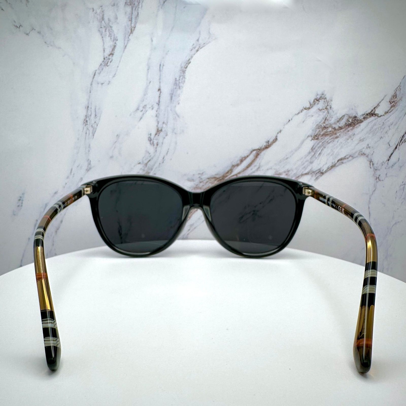 New Burberry Sunglasses Black Round Pantos Frame Checkered