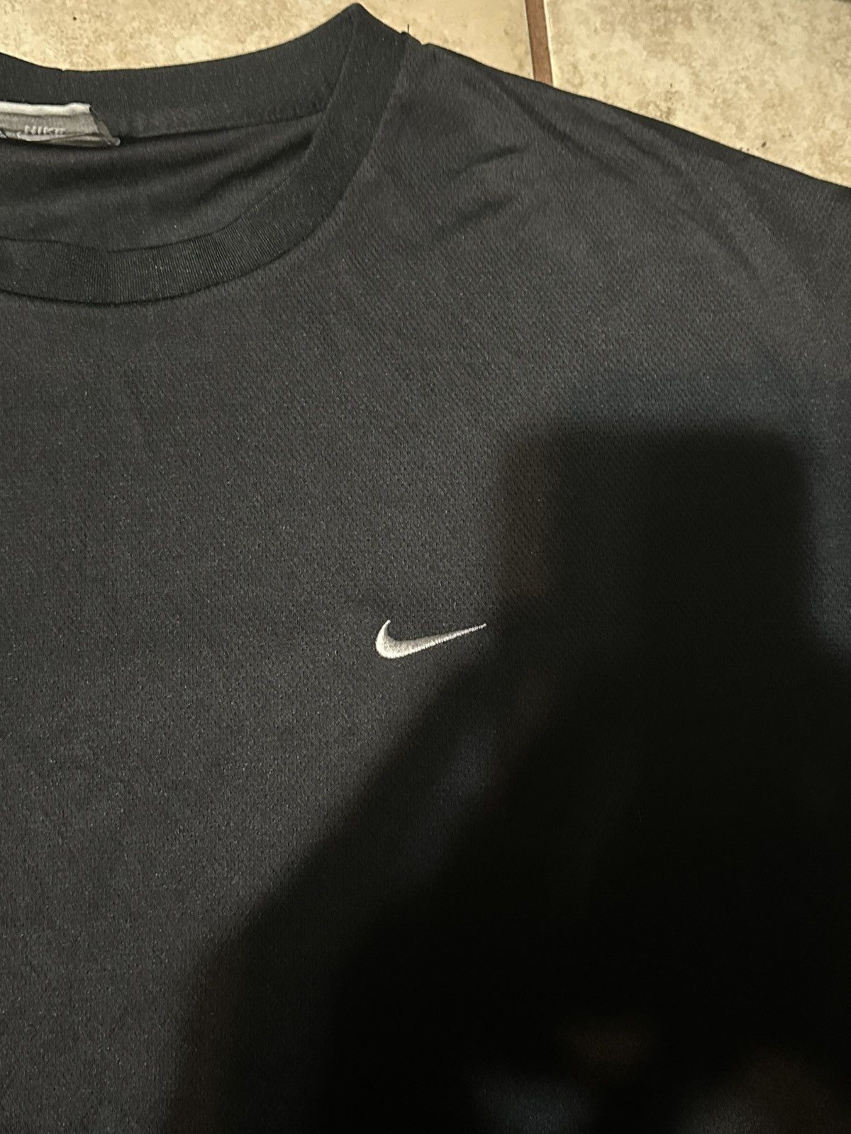 Nike 2000s Nike Tee Size US XL / EU 56 / 4 - 2 Thumbnail