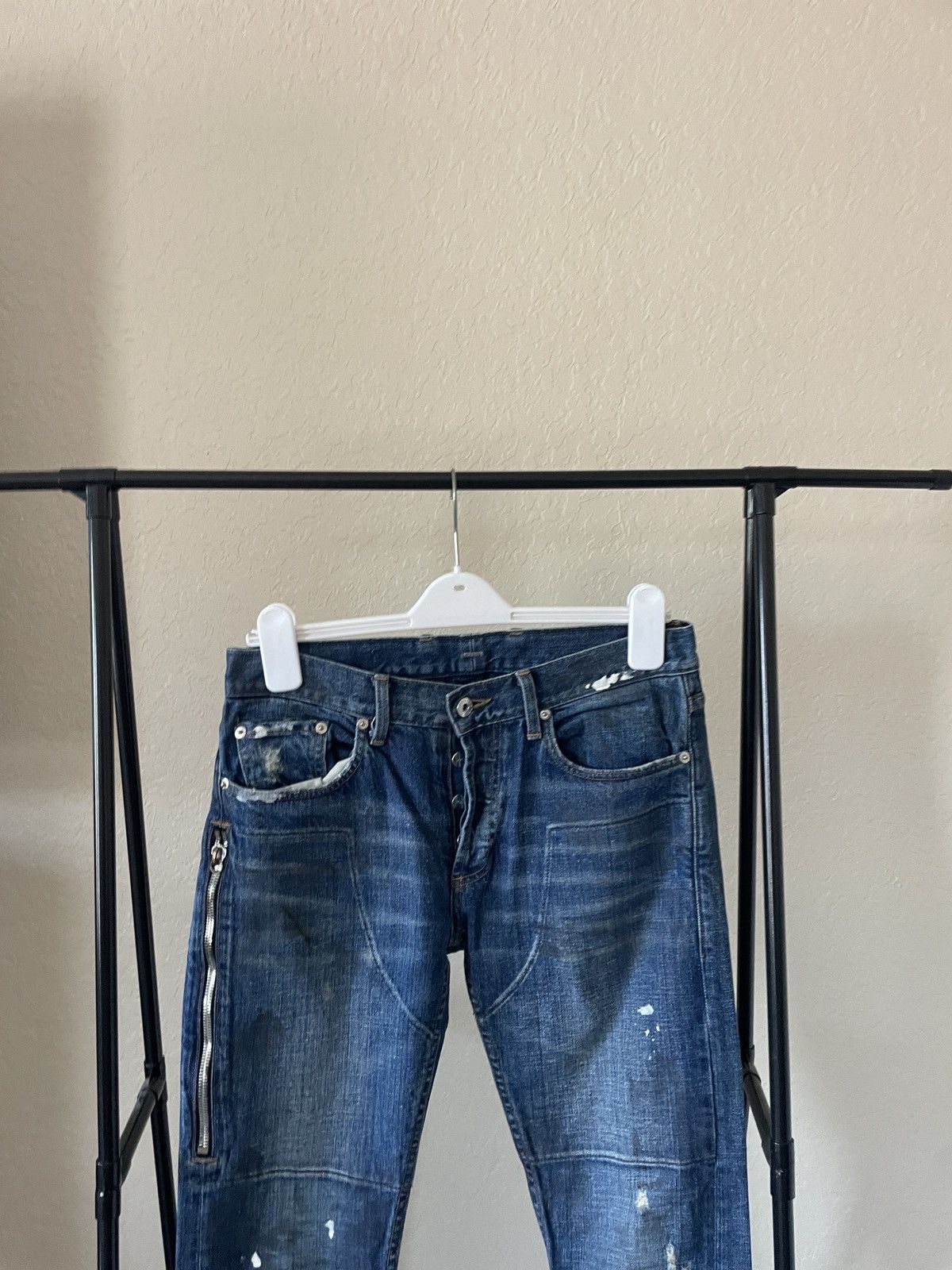 Mr. Completely Button Fly Distressed paint plash skinny jeans Size US 30 / EU 46 - 2 Thumbnail