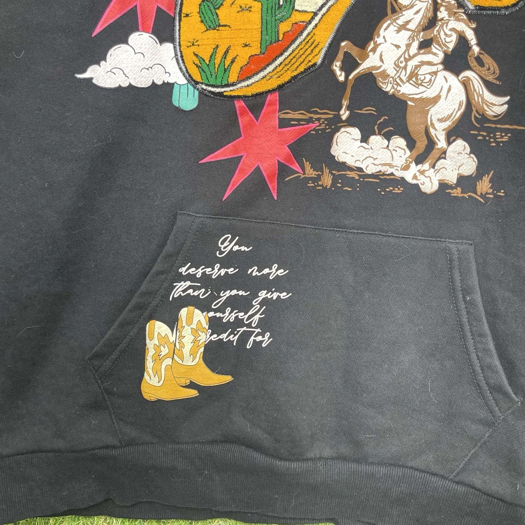 Ed Hardy Ed Hardy Sweatshirt Mens XL Pullover Style First Row Wild & Free y2k Aztec Size US XL / EU 56 / 4 - 5 Thumbnail