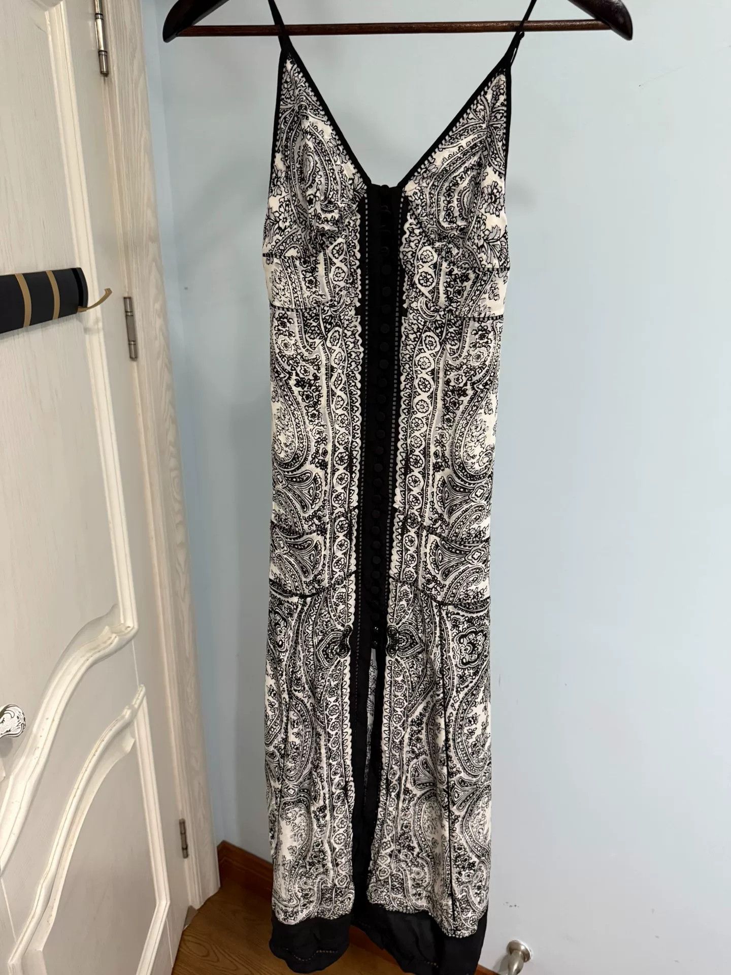 Allsaints Allsaints Floral Print Cami Dress Size M / US 6-8 / IT 42-44 - 1 Thumbnail