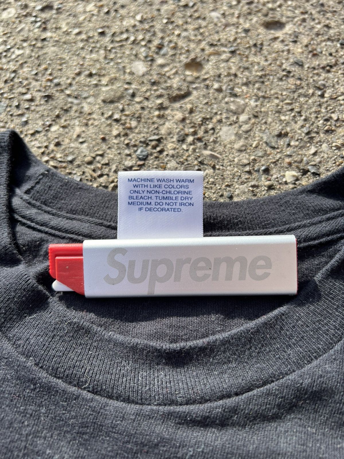 Supreme 2016 Supreme Akari Rose Tee T Shirt Black size L Size US L / EU 52-54 / 3 - 5 Thumbnail
