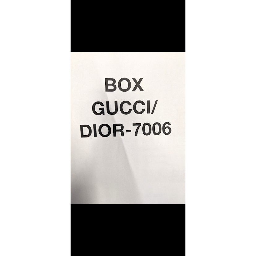 Gucci o1rshd1 Q:2/ garment bag used for protecting luxury clothing Size ONE SIZE - 10 Thumbnail