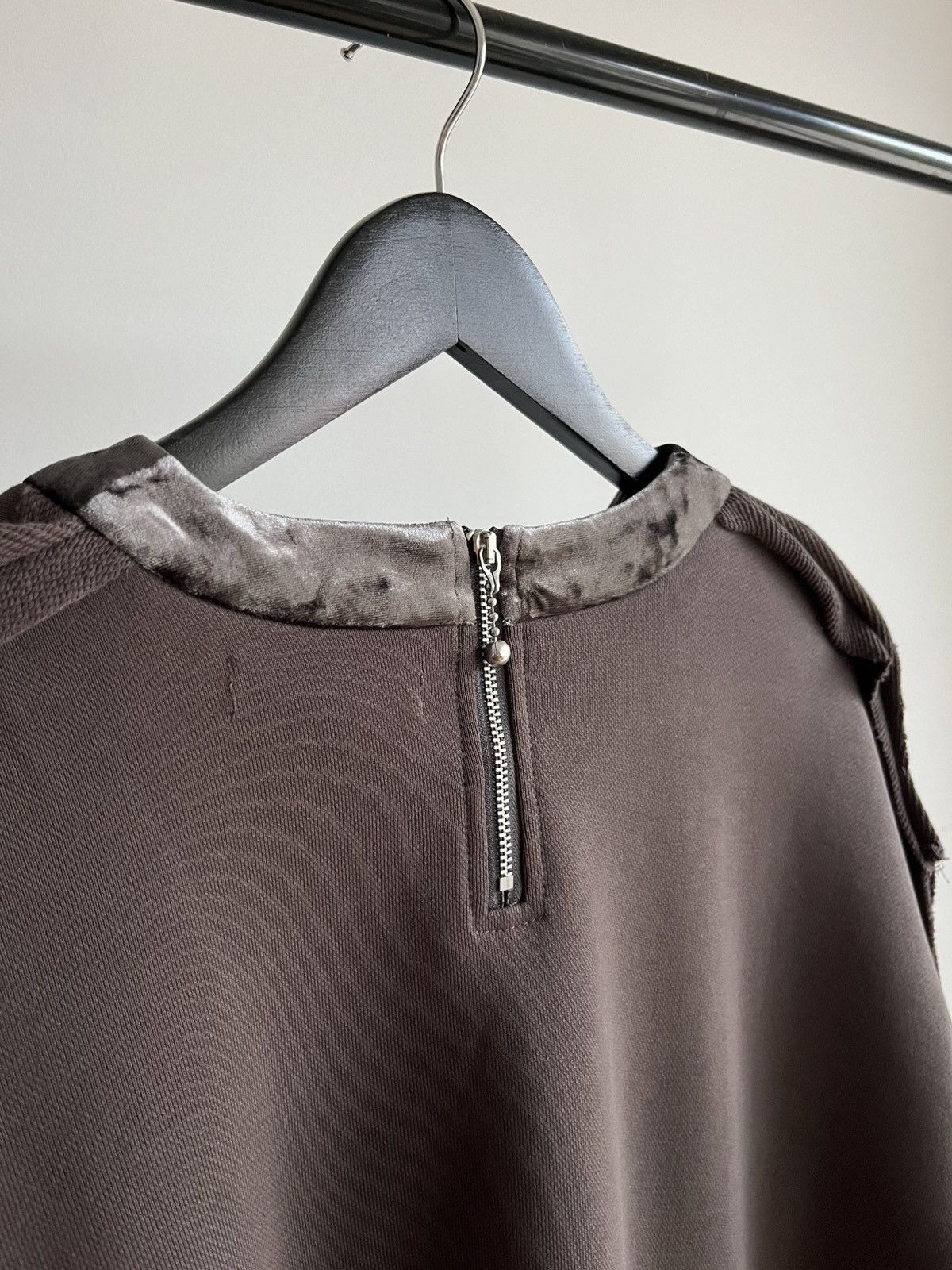 Other Umamiism AW2020 Moai print distressed oversized crewneck Size US L / EU 52-54 / 3 - 6 Thumbnail