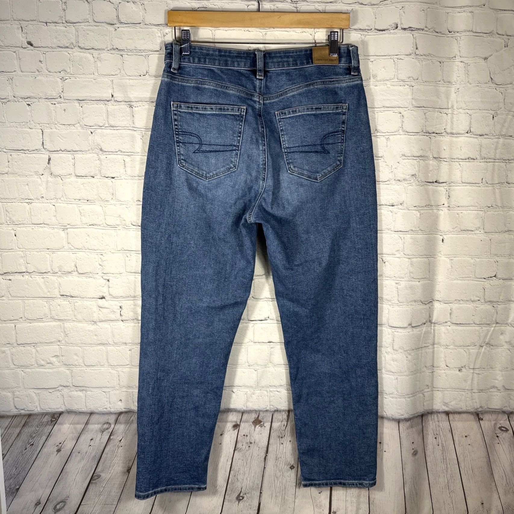 American Eagle Outfitters American Eagle Jeans Womens Size 8 Reg Blue Mom Jean Stretch Denim High Rise Size 30" / US 8 / IT 44 - 5 Thumbnail