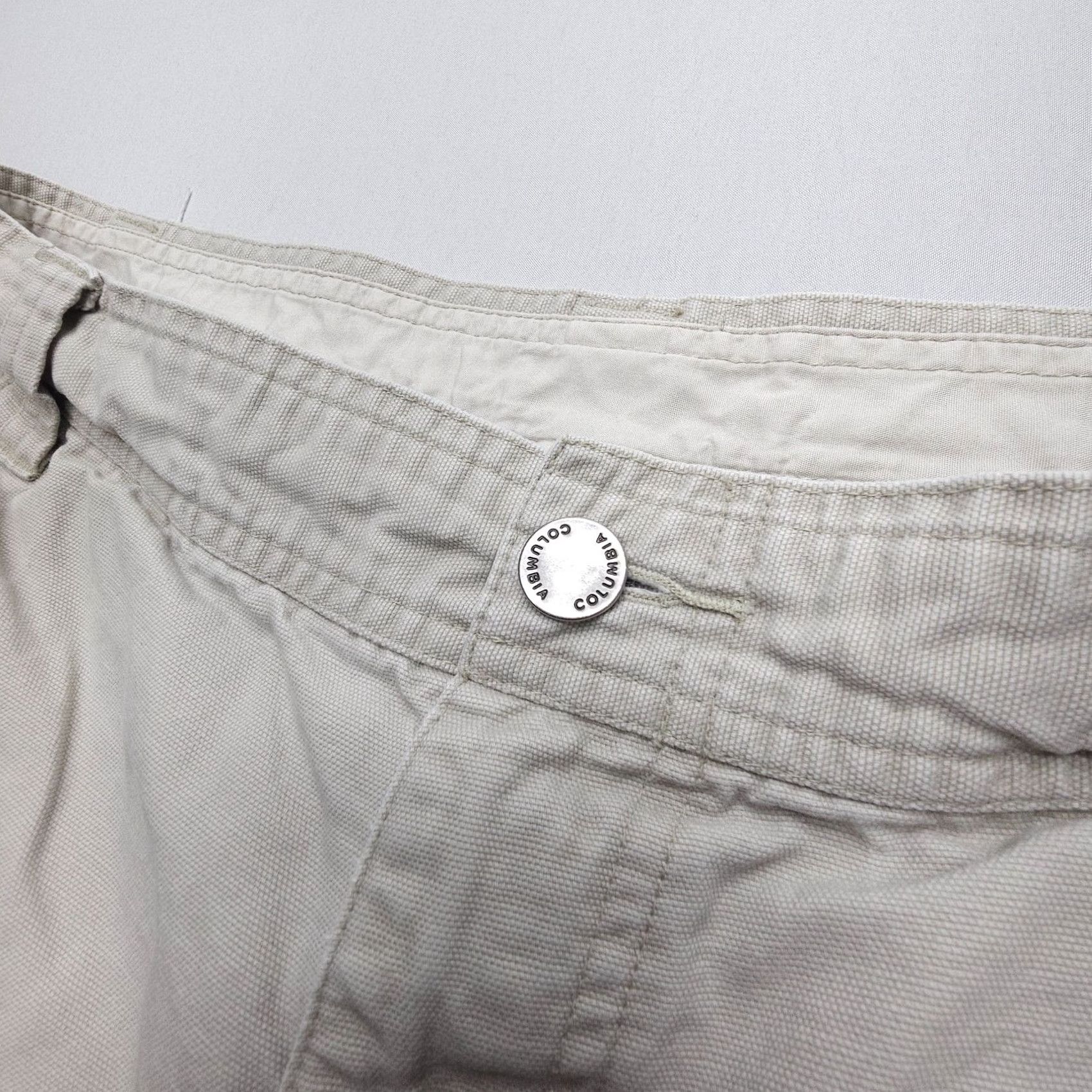 Vintage Columbia Canvas Shorts Mens 36 Ivory Cotton Outdoor Camp Work Casual Travel Size US 36 / EU 52 - 4 Thumbnail
