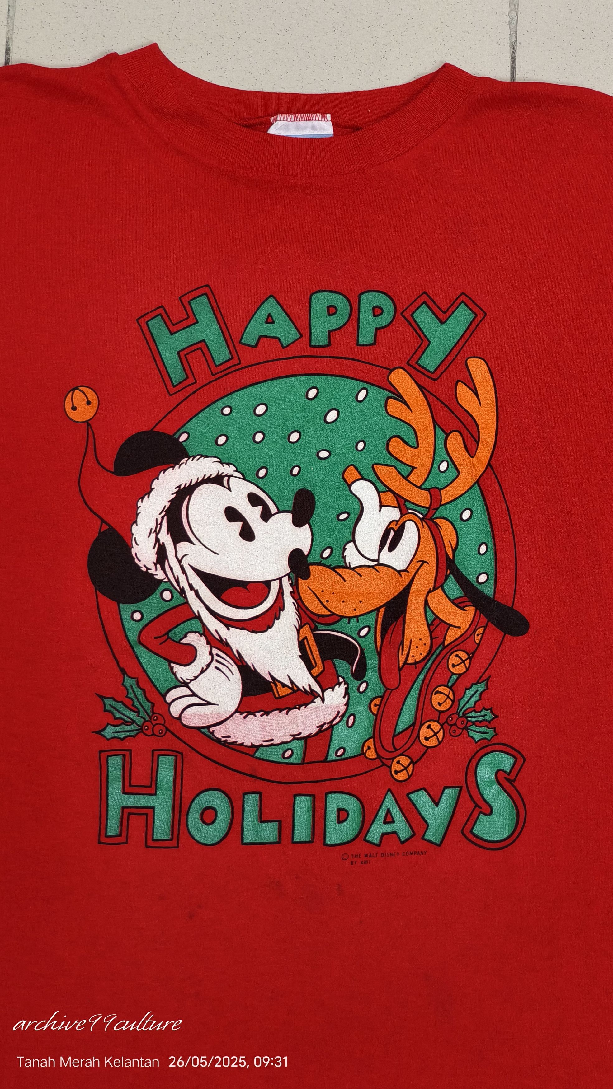 Mickey Mouse Vintage HAPPY HOLIDAYS THE WALT DISNEY COMPANY BY AMI Tee Size US XL / EU 56 / 4 - 5 Thumbnail