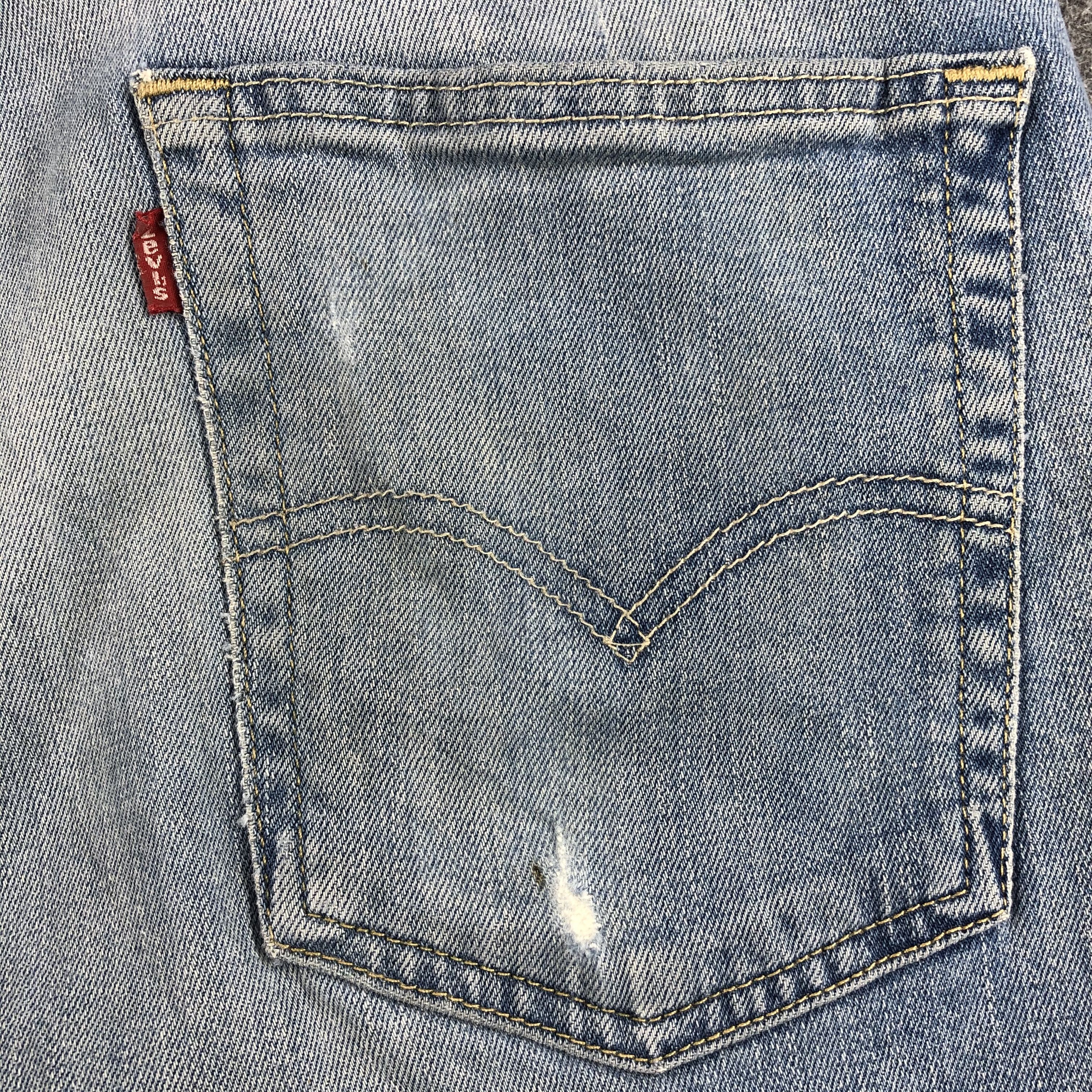 Levi's Vintage Blue Wash Levis 513 Jeans-J1718 Size US 35 - 8 Thumbnail