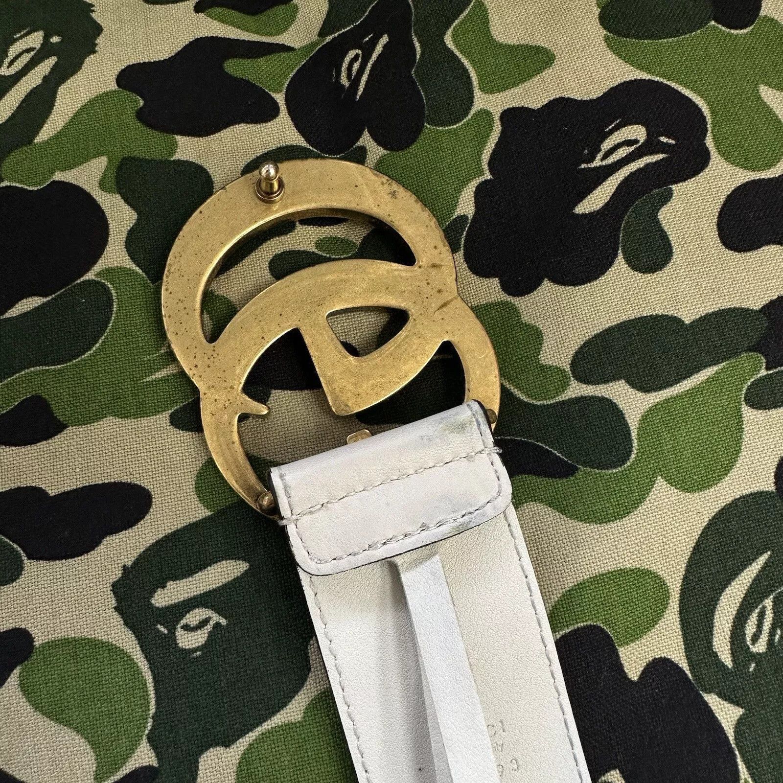 Gucci Authentic Gucci Marmont GG Gold Buckle Logo White Leather Size ONE SIZE - 7 Thumbnail