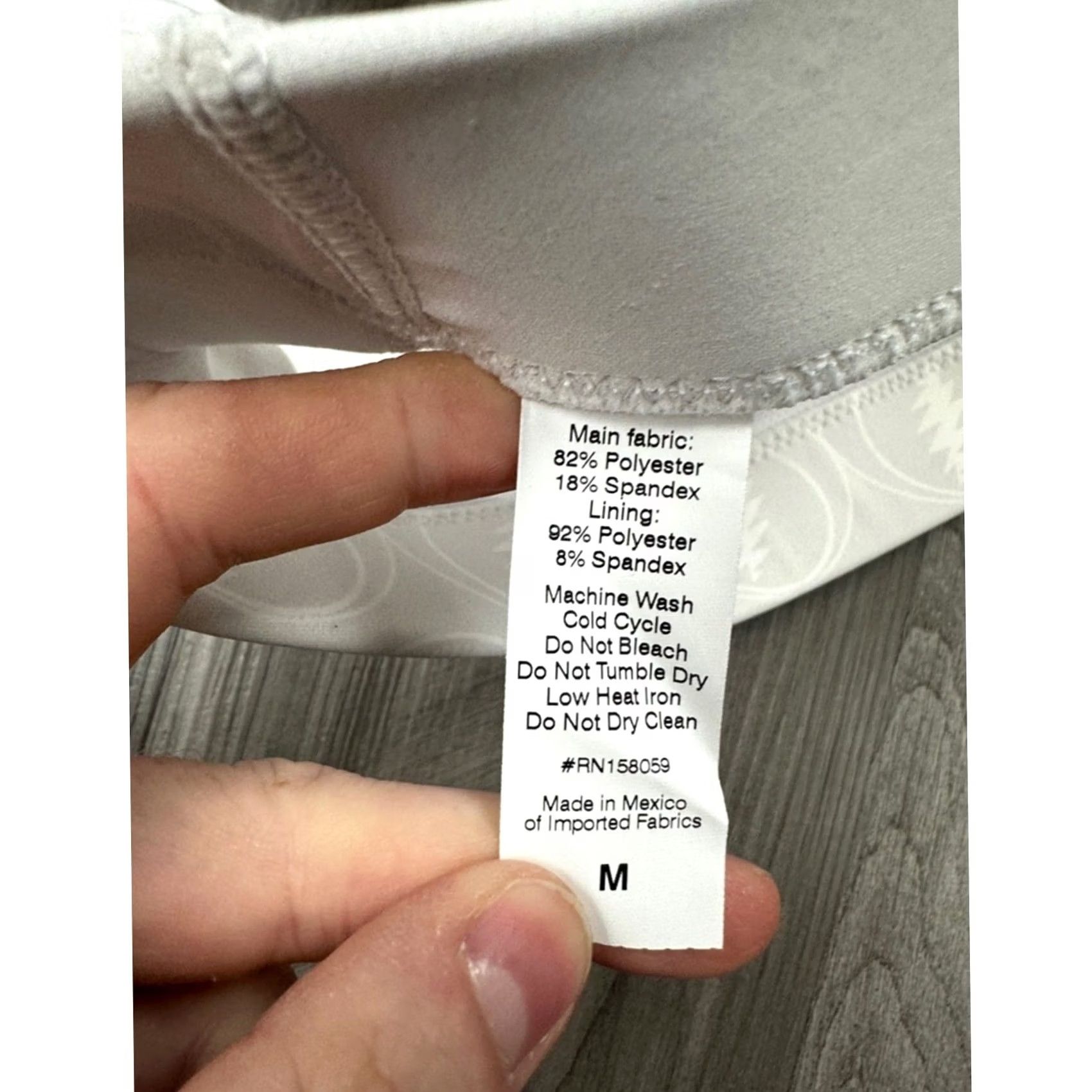 Vintage Section 119 Grateful Dead Ice Gray and White Stealie Sports Bra M Womens NWOT Medium Size ONE SIZE - 4 Thumbnail