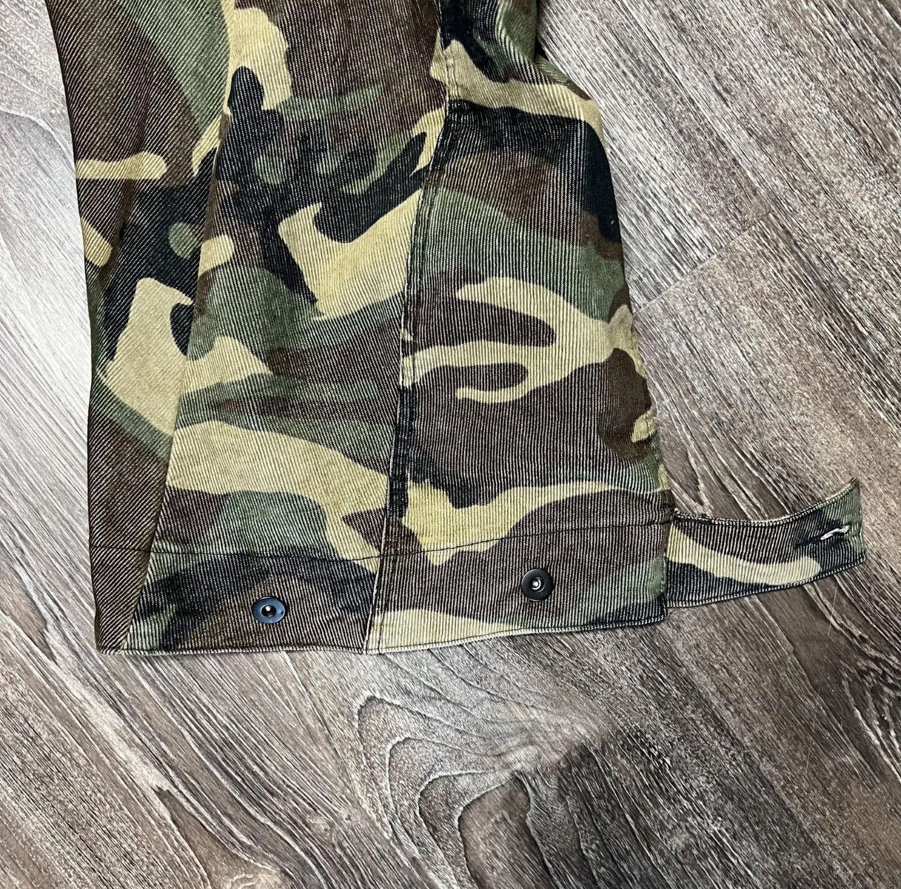 Other Reserved Essential Pants Mens 34 Green Camo Corduroy Cargo Size US 33 - 5 Thumbnail