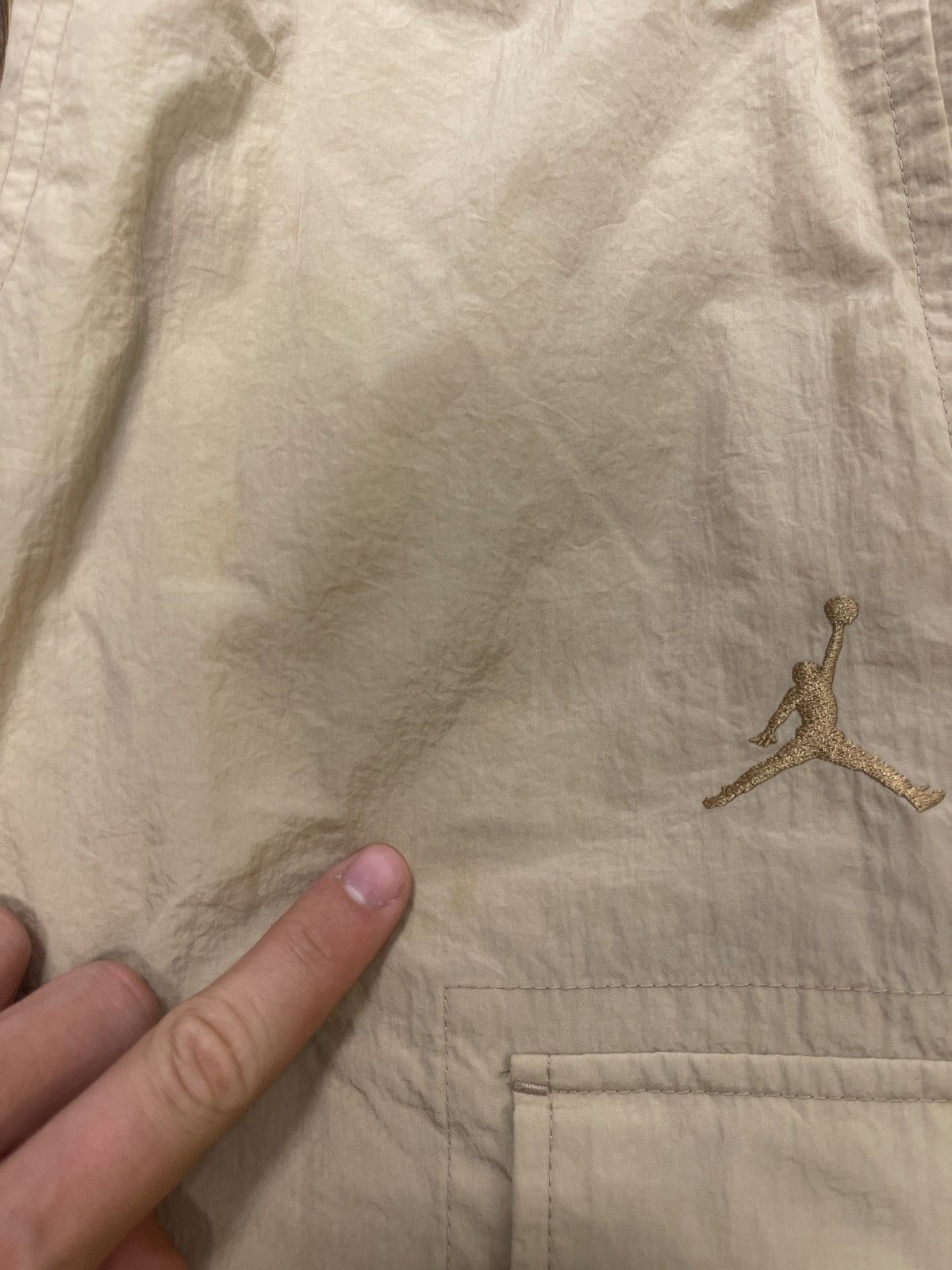 Jordan Brand jordan beige parachute pants worn thrice Size US 30 / EU 46 - 3 Thumbnail