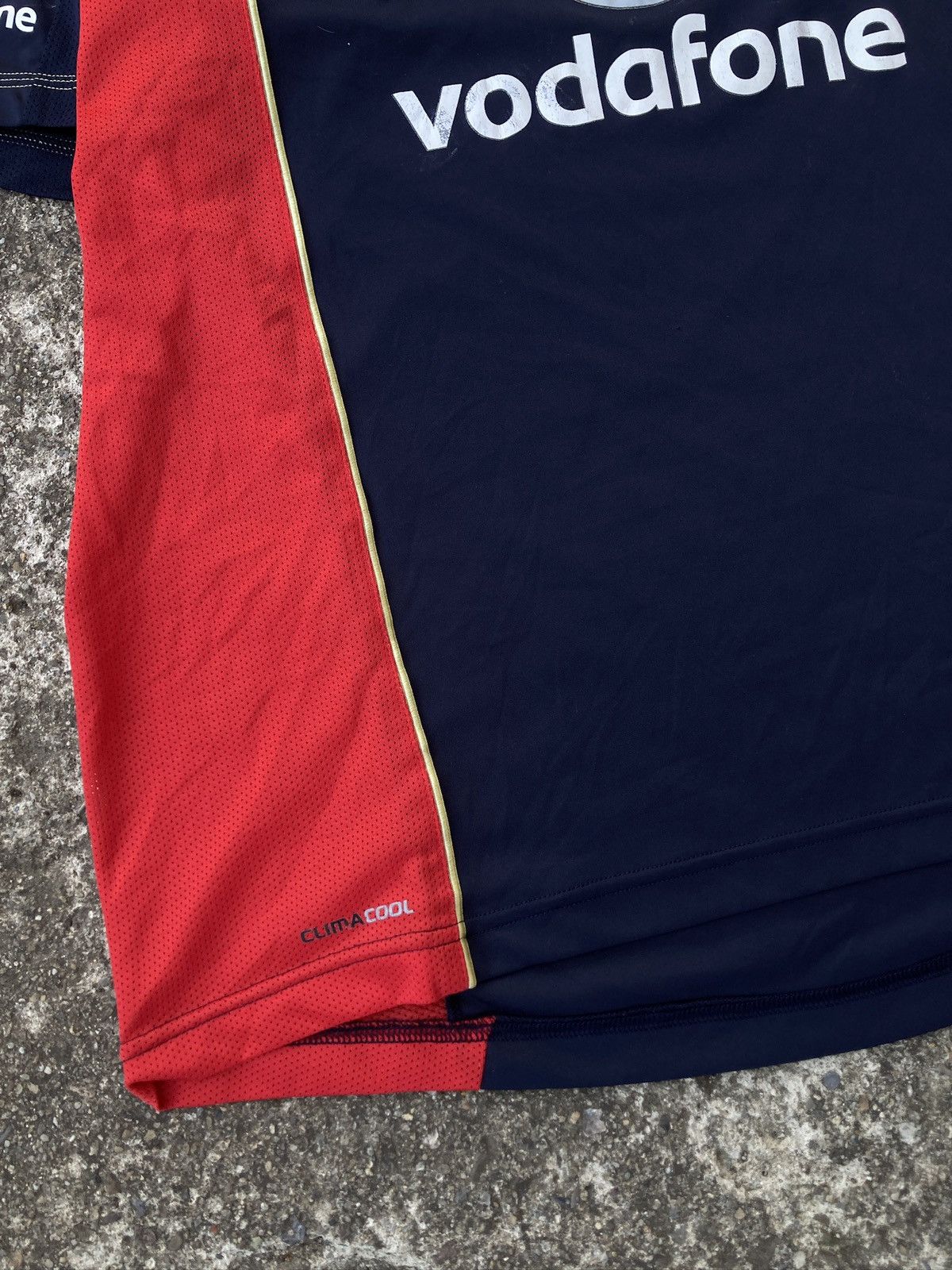 Adidas × Vintage 2008/2009 England team cricket vodafone jersey Size US M / EU 48-50 / 2 - 5 Thumbnail