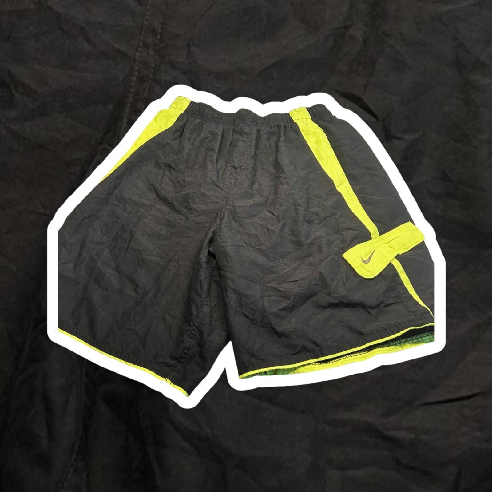 Nike Nike Men's Training Shorts – Black & Neon Yellow Size US 32 / EU 48 - 1 Thumbnail