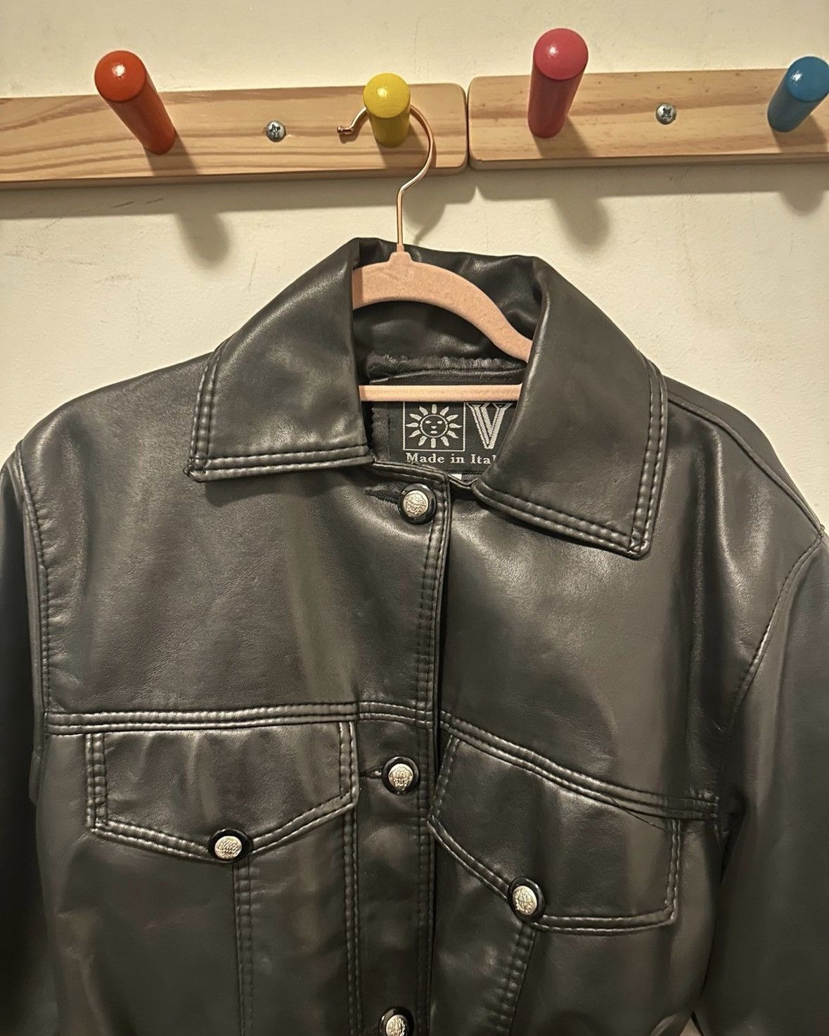 Vintage Vintage - Italian Black Faux Leather Trench Coat w/ Belt (S) Size S / US 4 / IT 40 - 5 Thumbnail