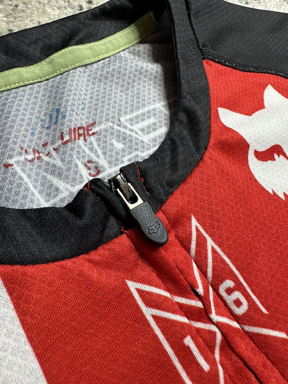 Fox Racing × Vintage Fox Bike Streetwear Sportwear Sports T-shirt Size US S / EU 44-46 / 1 - 4 Thumbnail