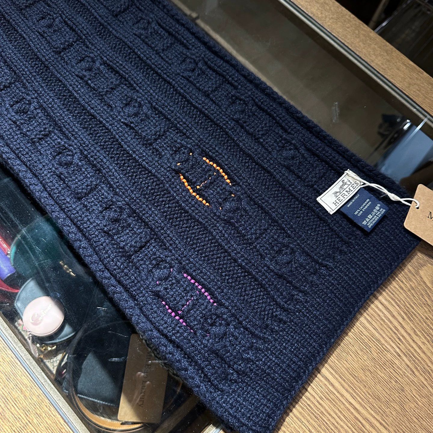 Hermes Hermes All-Over Pig Nose Print Cashmere Scarf 30x200cm Size ONE SIZE - 5 Thumbnail