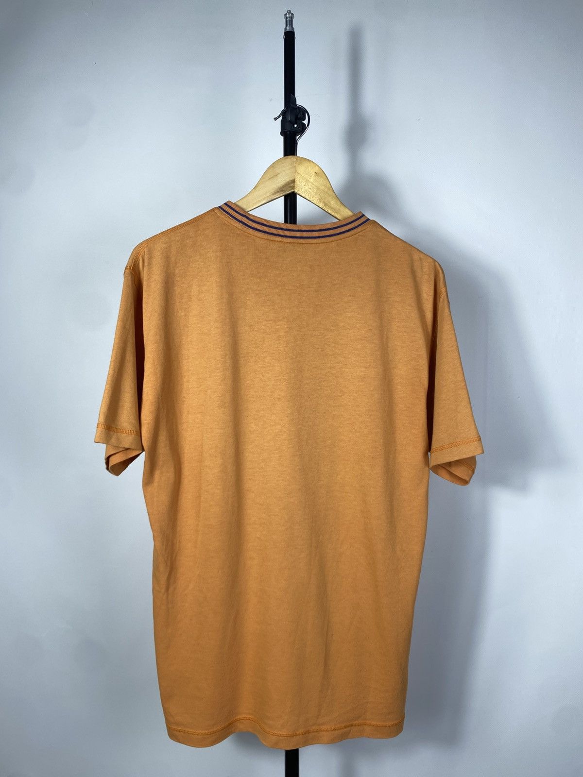 Fila × Vintage Vintage 90s Fila Blank Orange small Faded Y2K T shirt Size US M / EU 48-50 / 2 - 7 Thumbnail