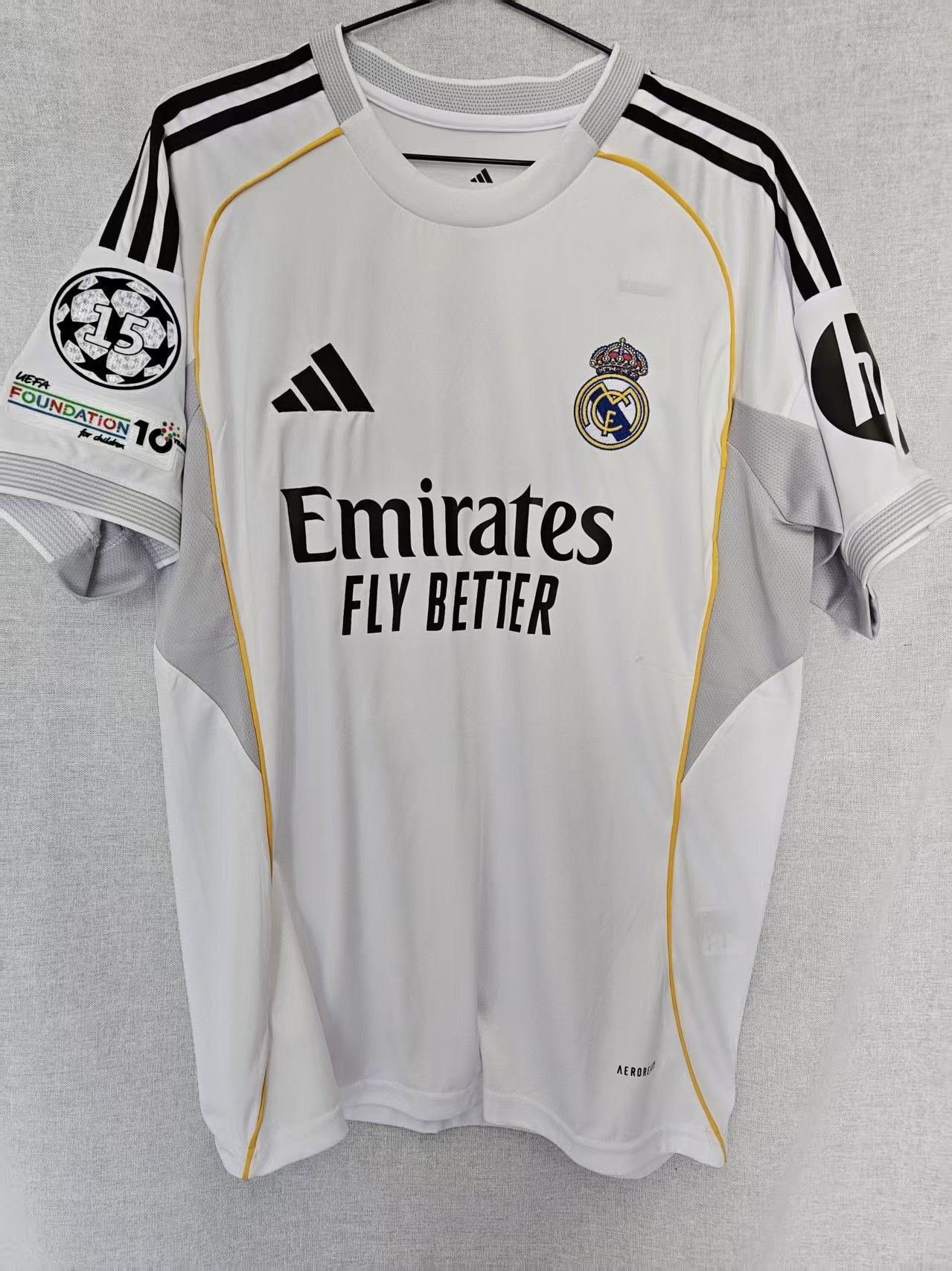 Other 2025 26 Real Madrid #10 Kylian Mbappé Jersey Home Size US M / EU 48-50 / 2 - 2 Thumbnail
