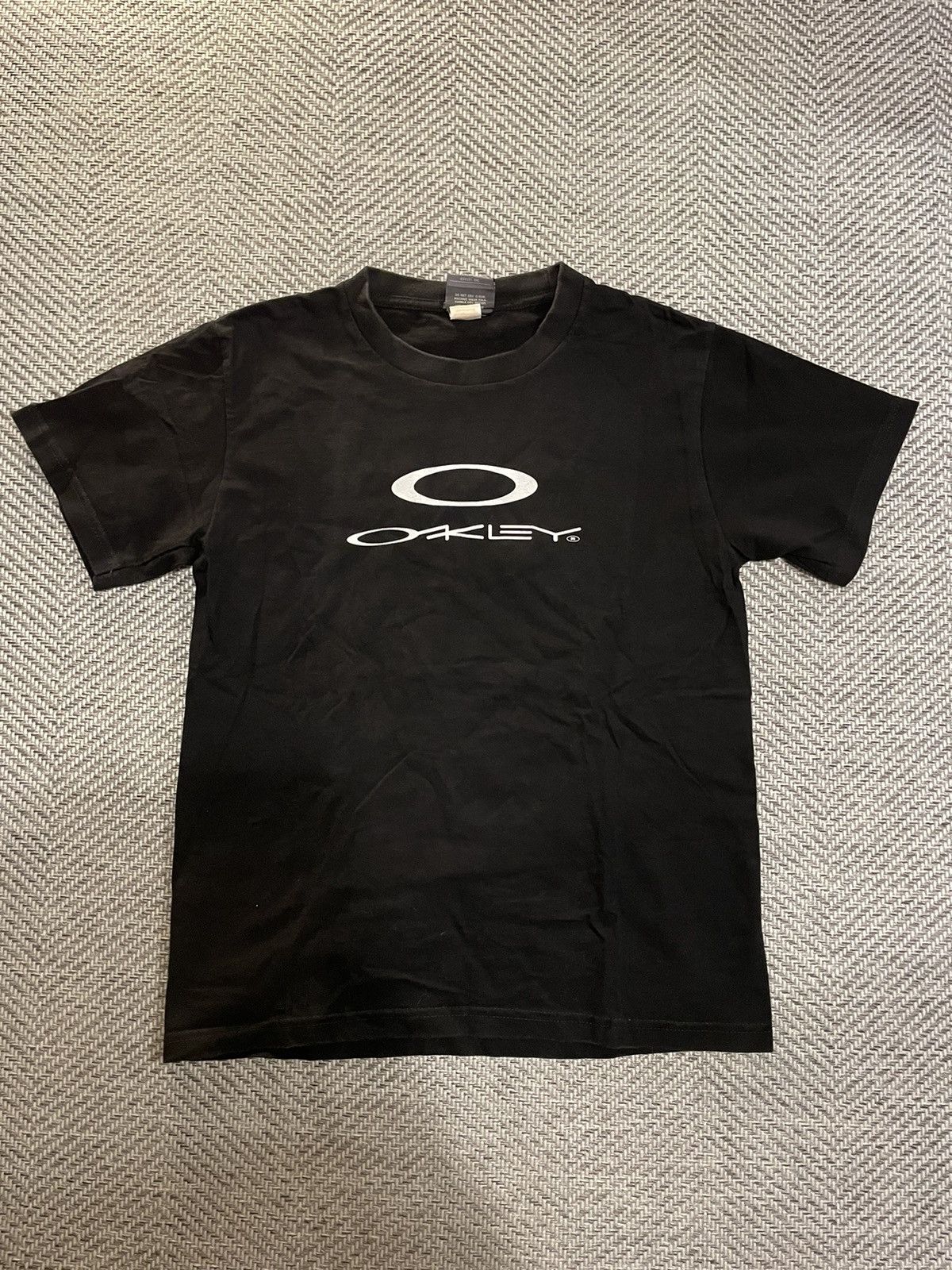 Oakley OAKLEY SOFTWARE 00S T-SHIRT | Grailed